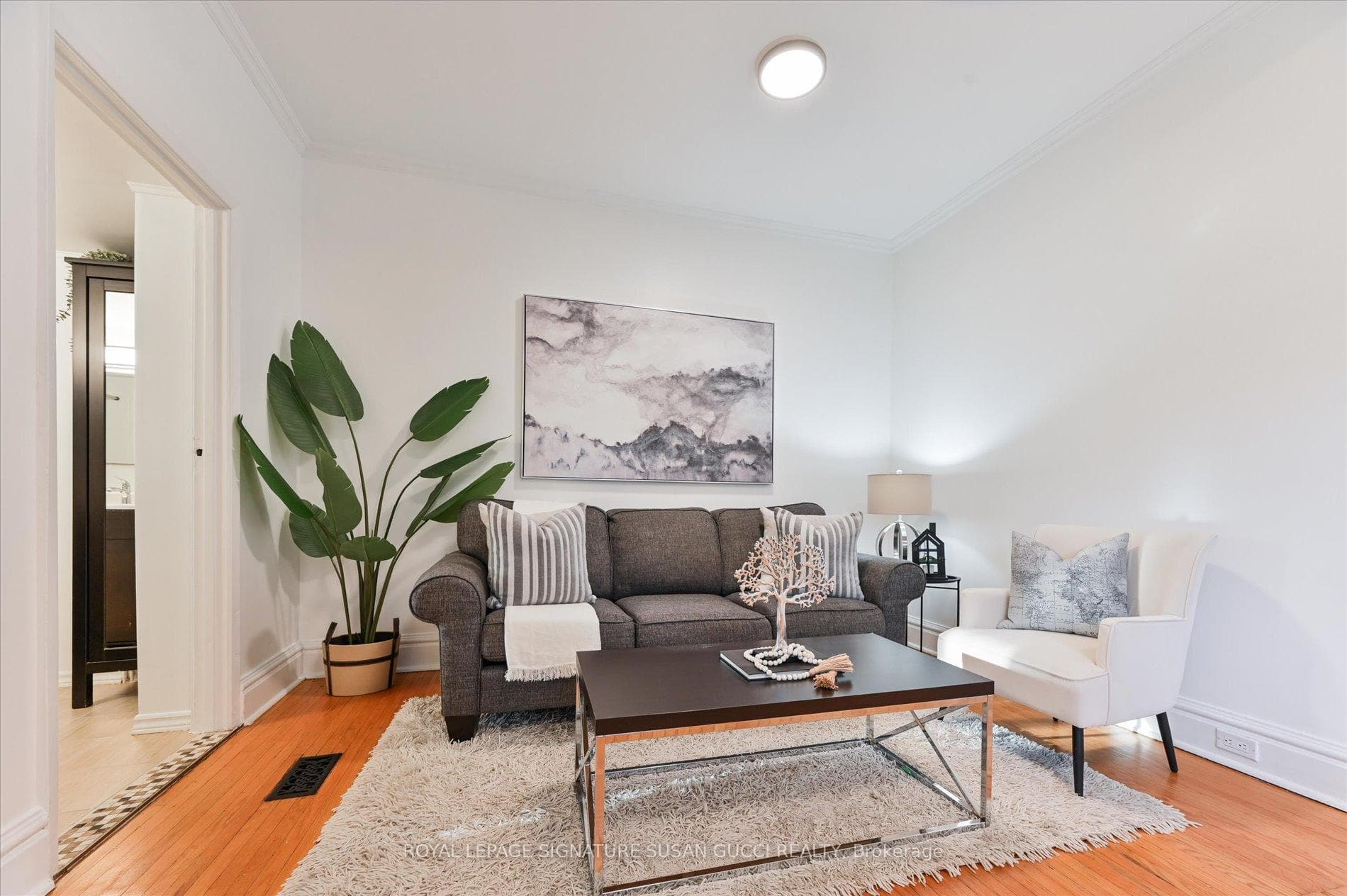 152 Drayton Avenue photo 8