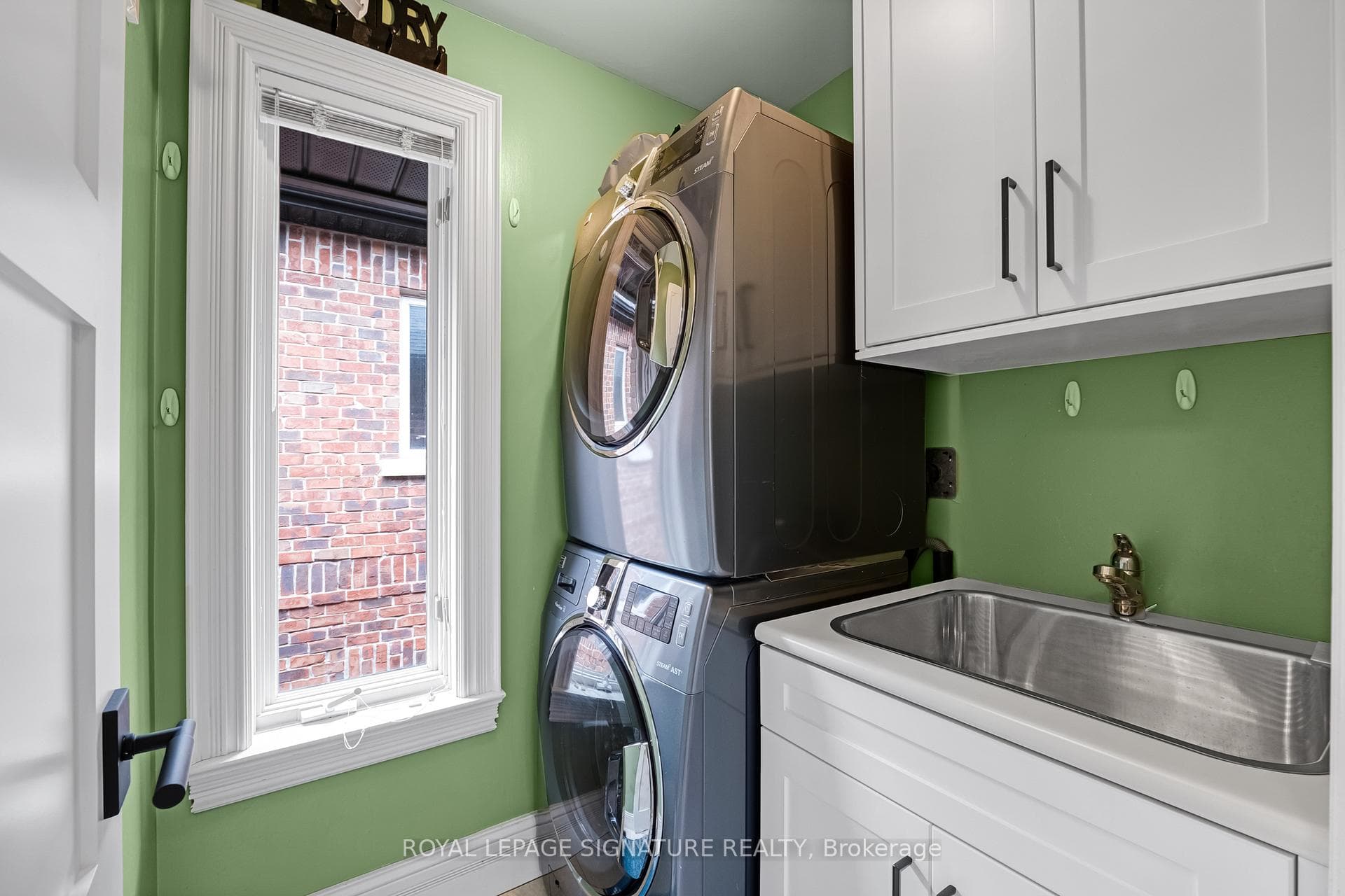46 Esgore Drive photo 24