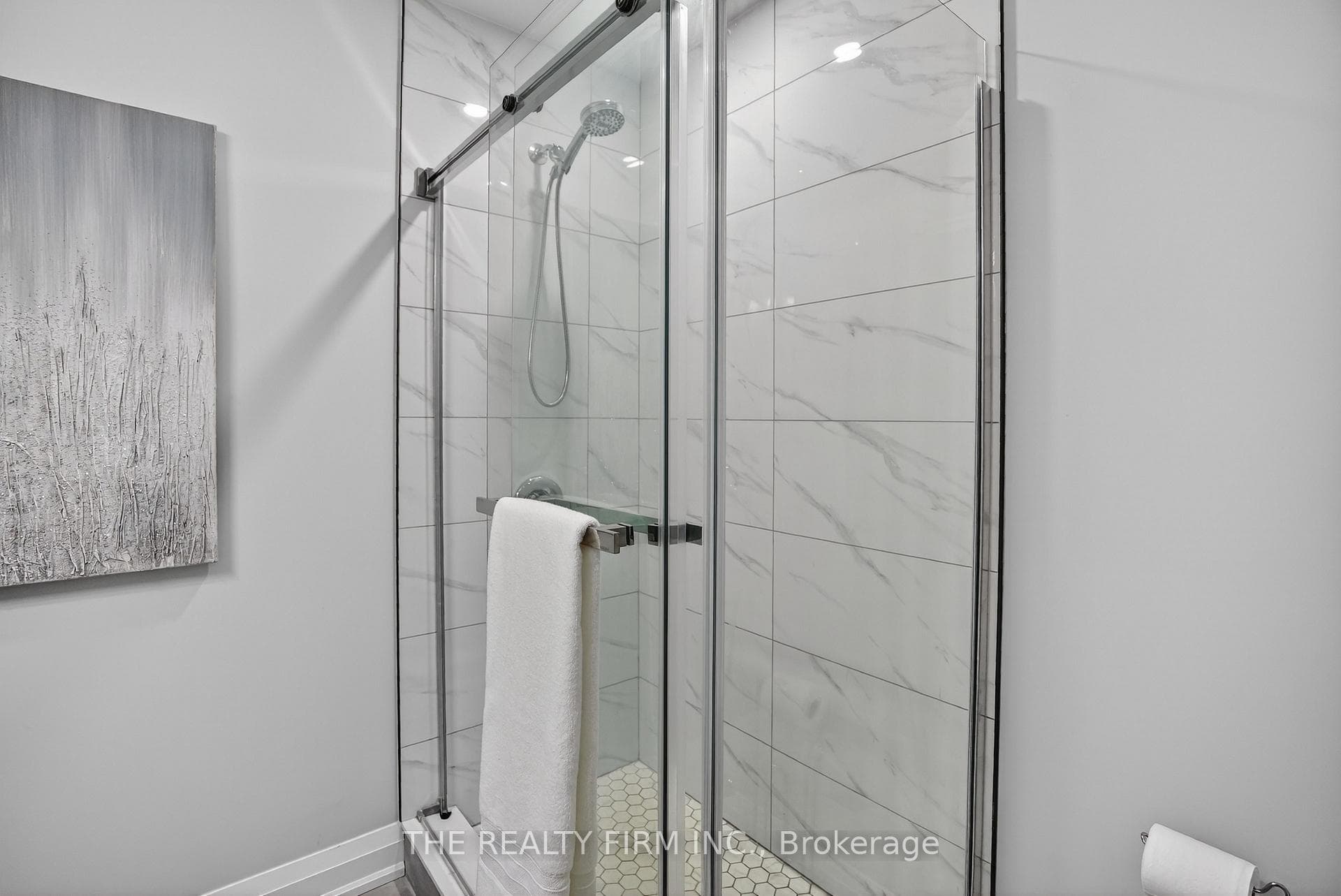 Walk in glass shower