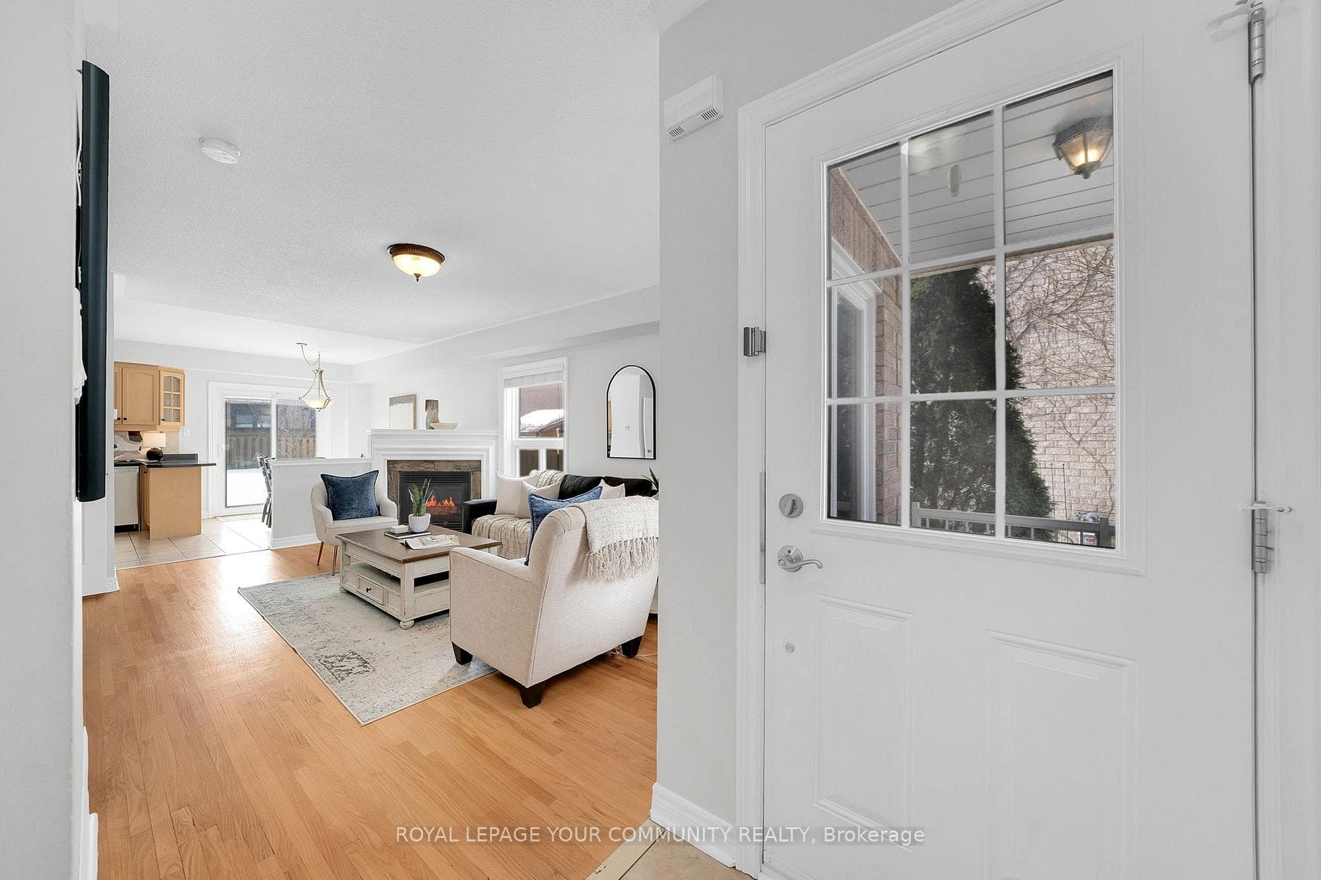 26 Coolspring Crescent photo 5