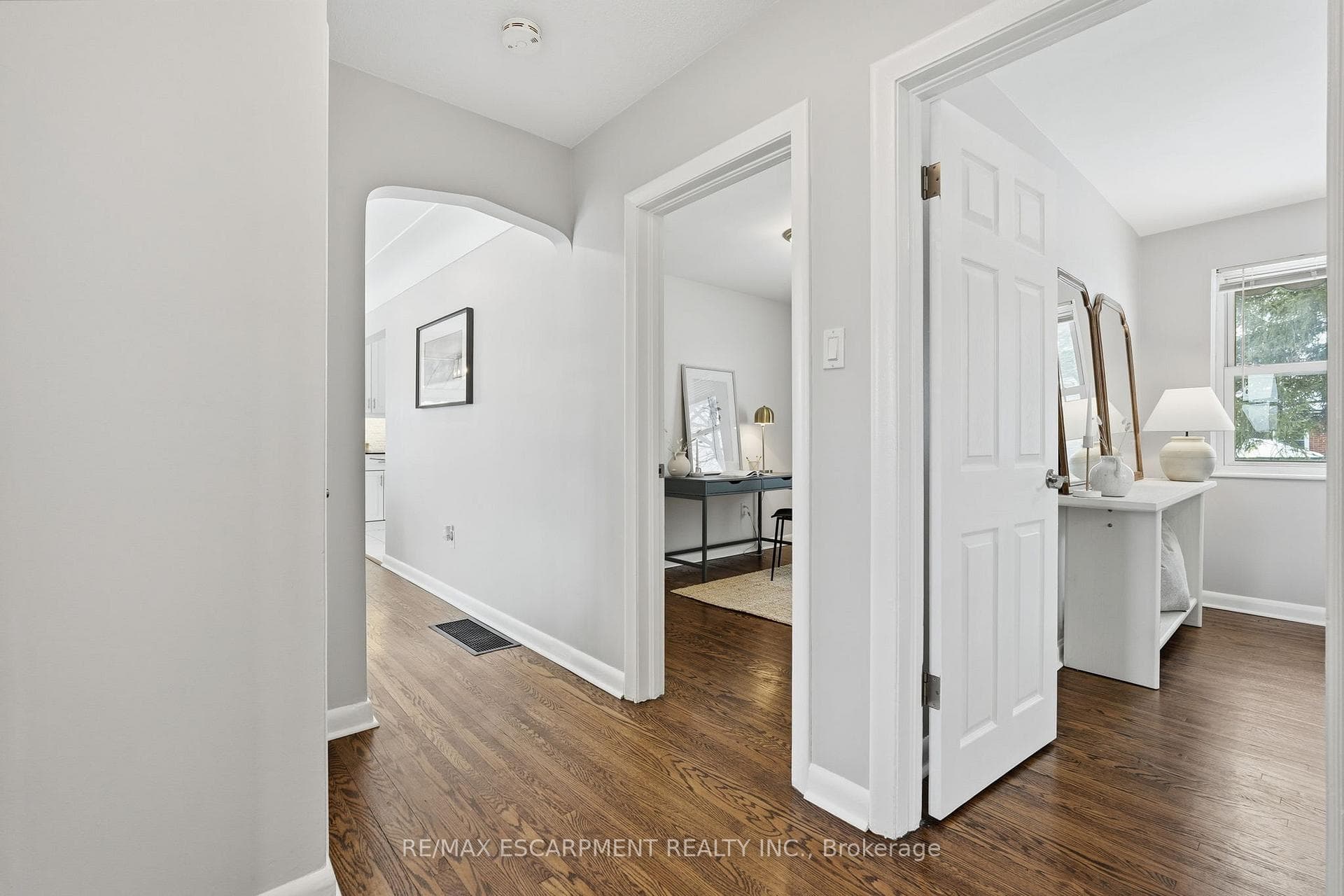 15 Mulock Avenue photo 20
