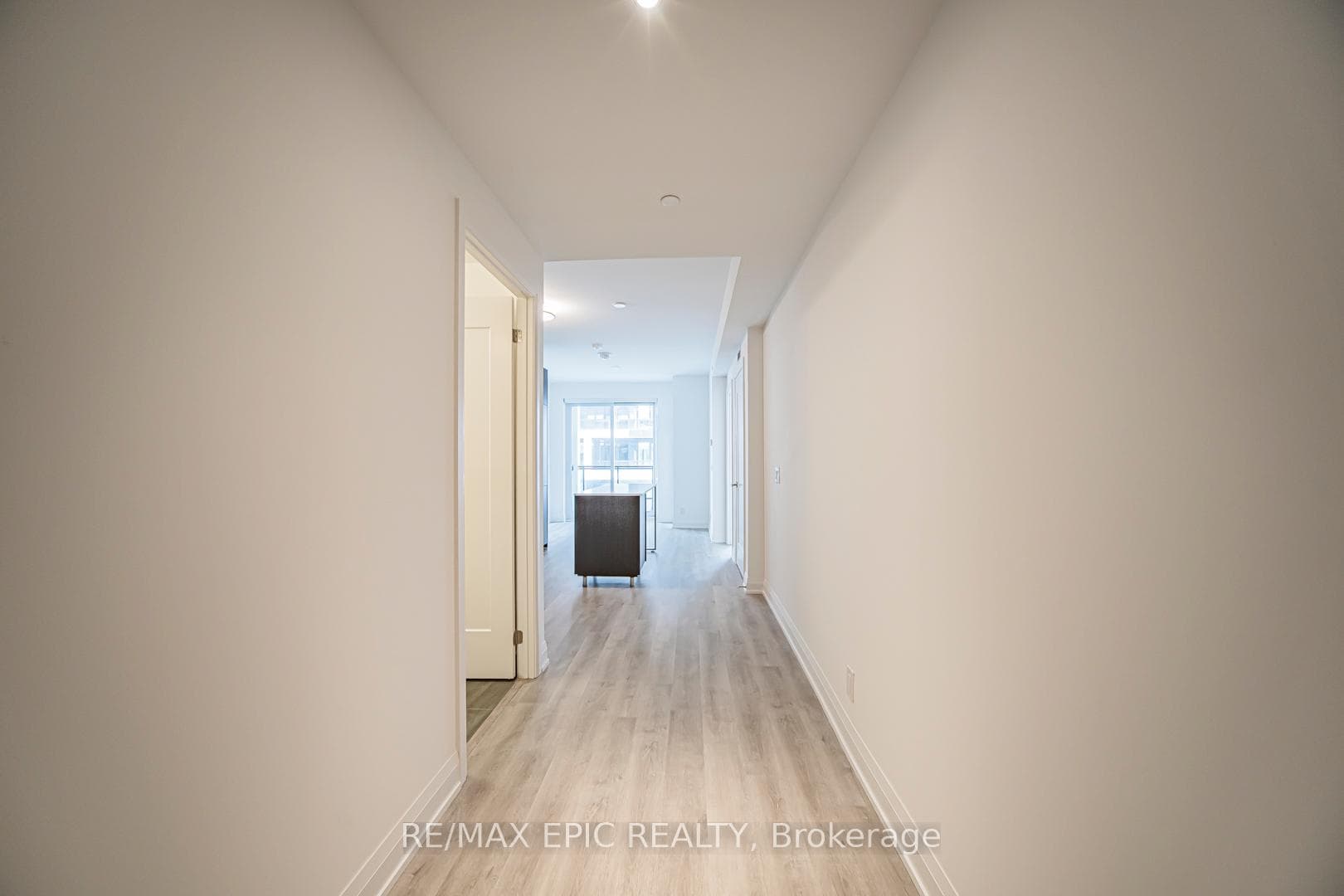 65 Broadway Avenue Unit 3102 photo 9