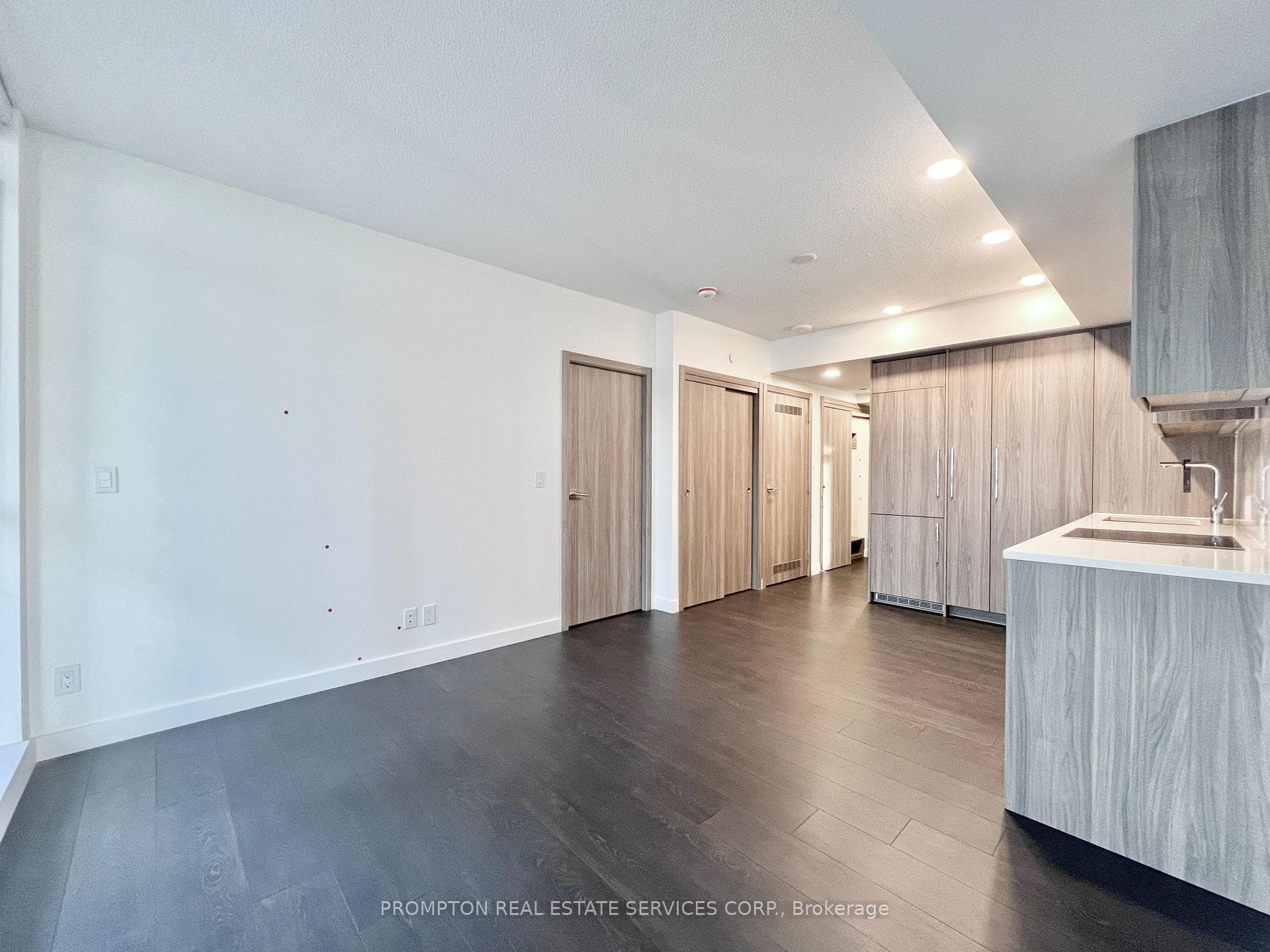 38 Widmer Street Unit 2806 photo 17