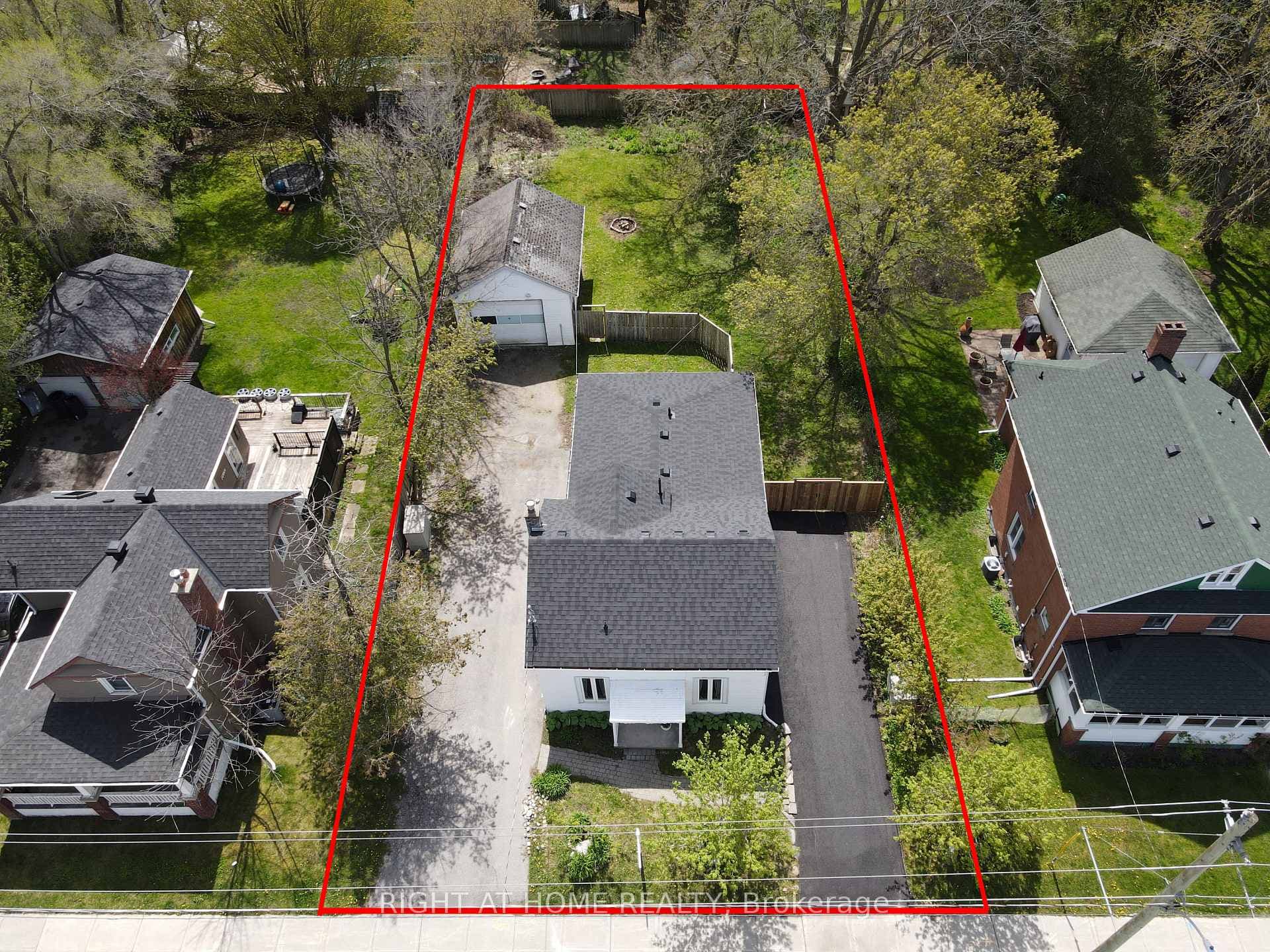 634 Gorham Street photo 1