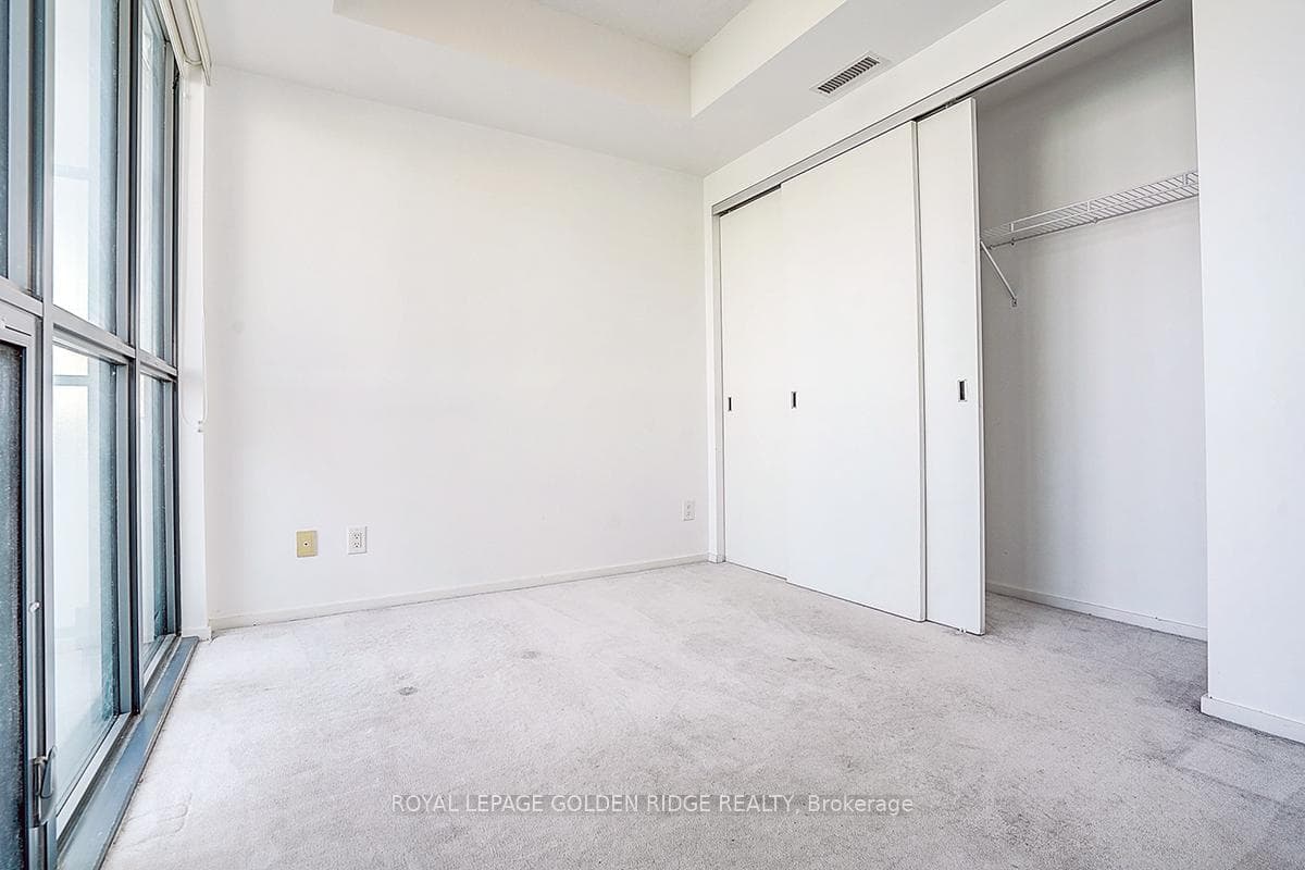 101 Charles Street Unit 2110 photo 17