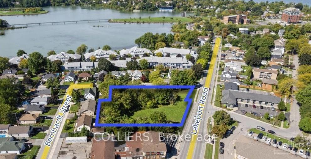 104 Lakeport Road photo 3