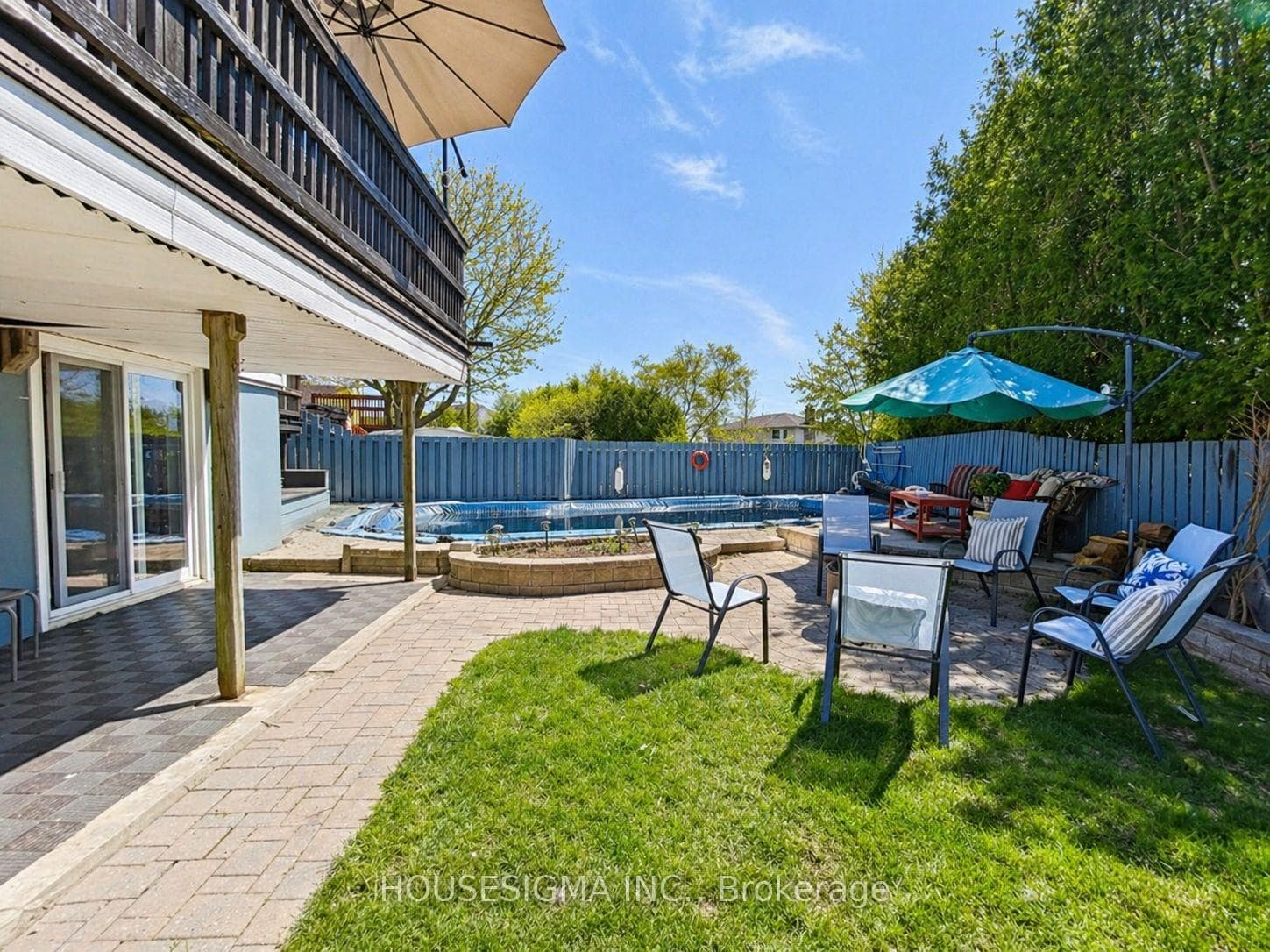 607 Down Crescent photo 42