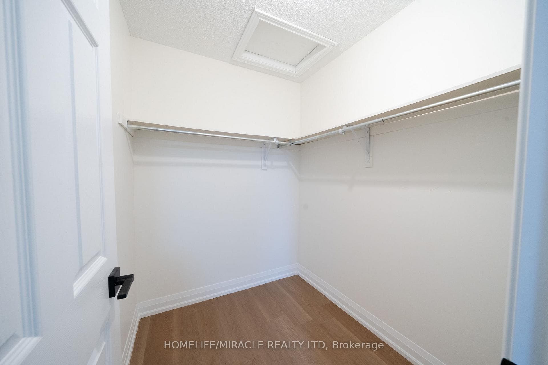 643 Warhol Way Unit Upper photo 28