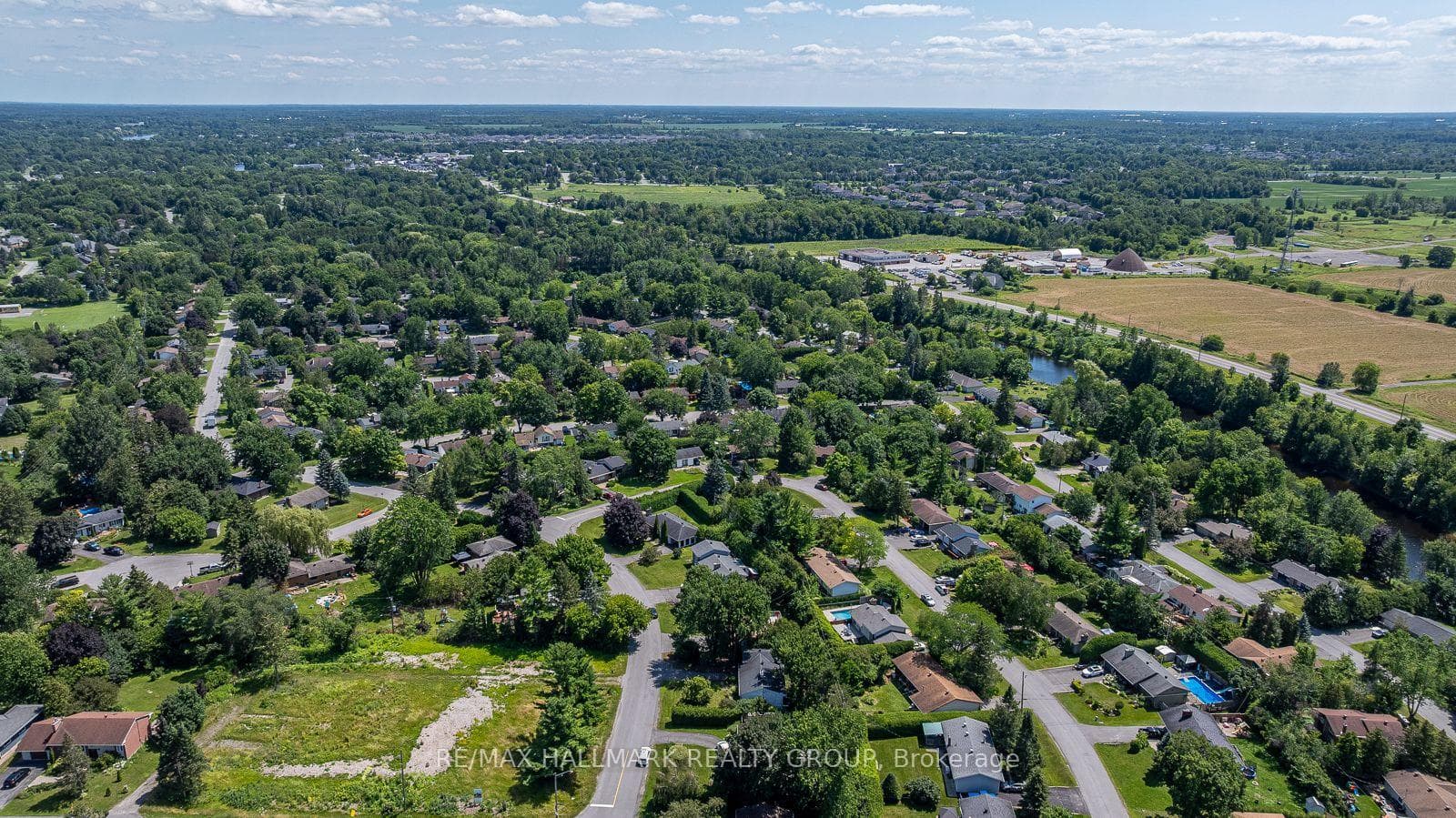5290 Driscoll Drive photo 28