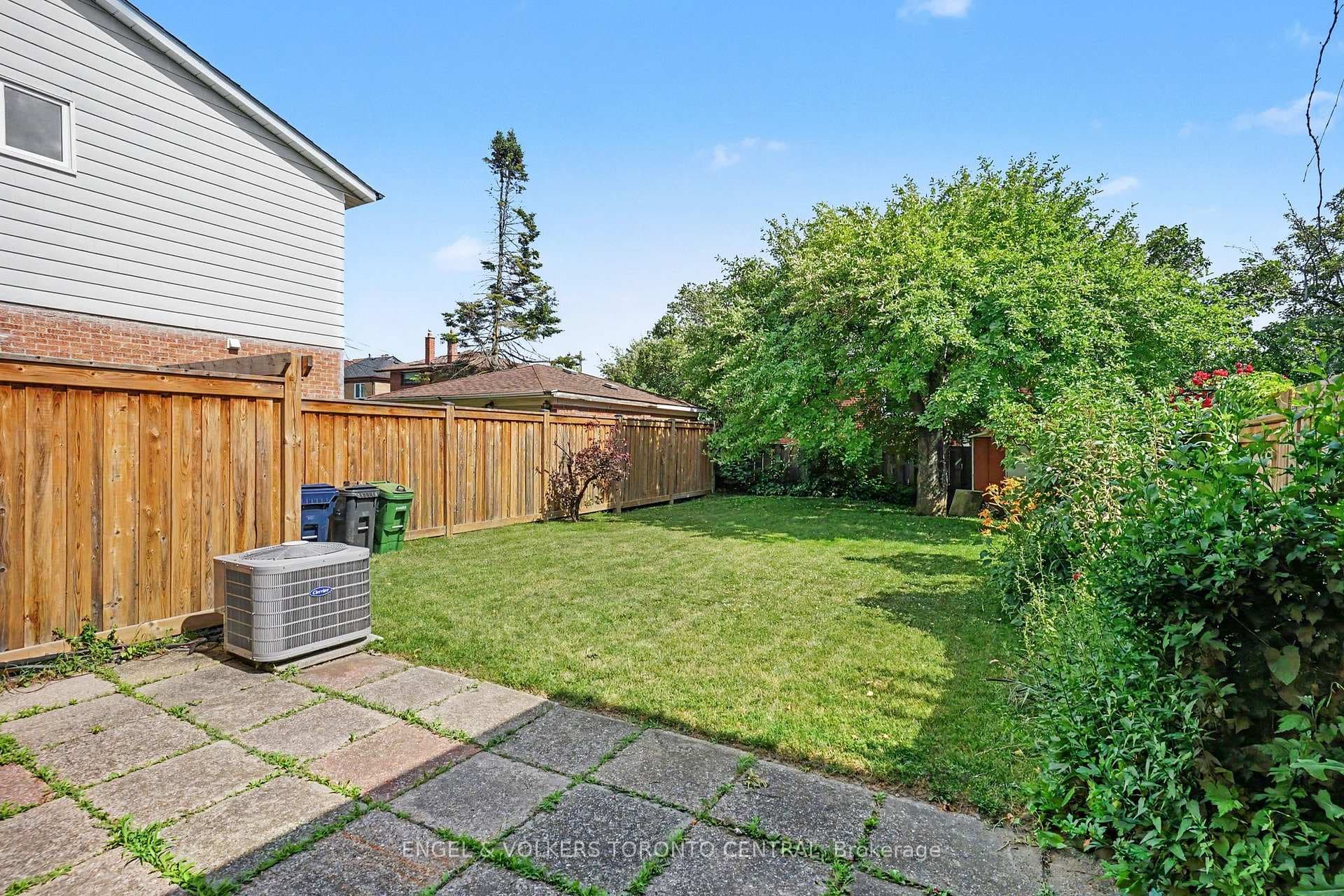 45 Edilou Drive photo 31