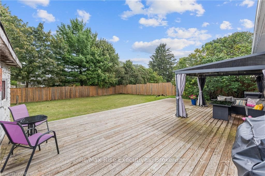 282 LAKEVIEW Avenue photo 35
