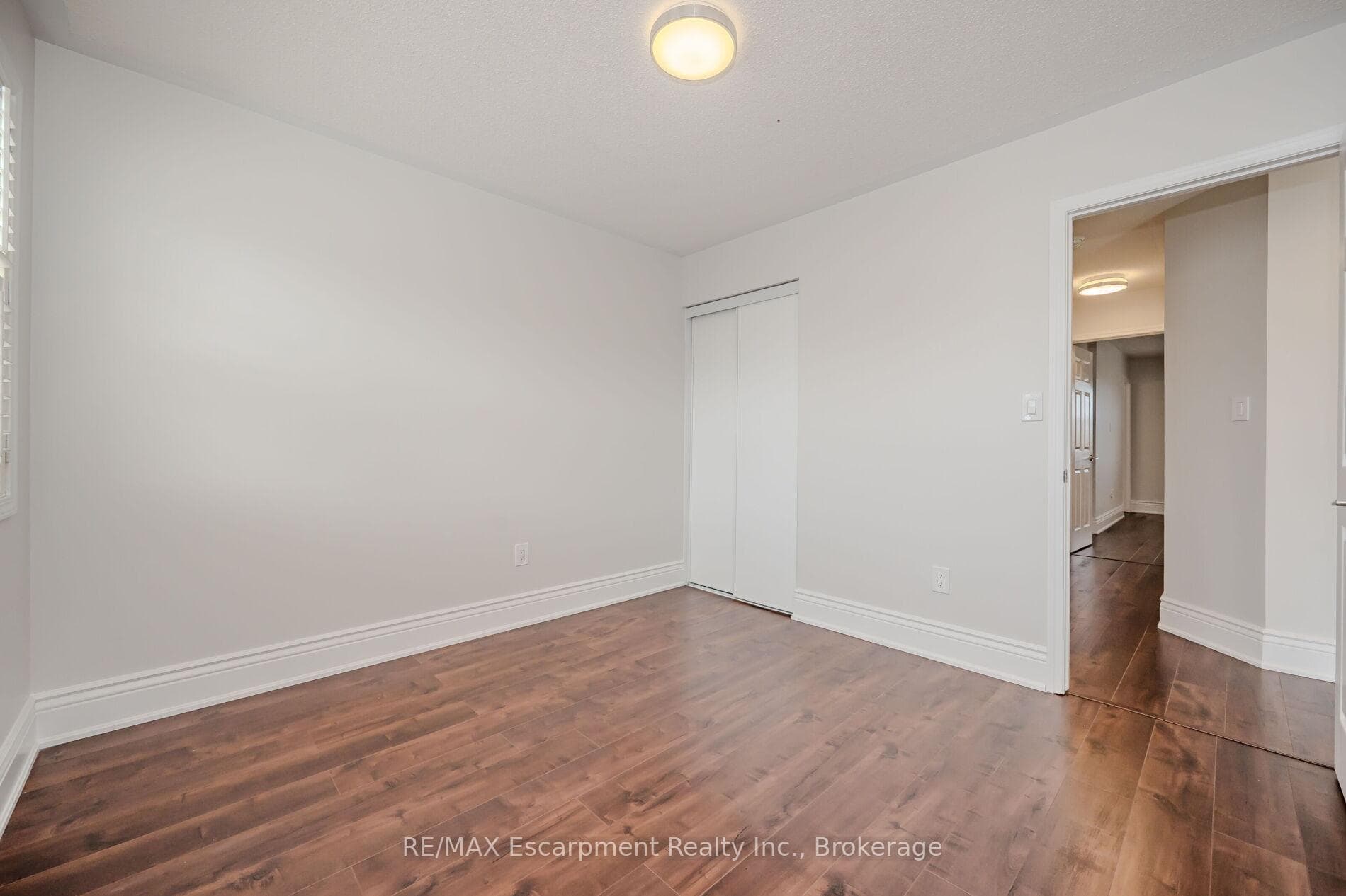2966 Garnethill Way photo 20
