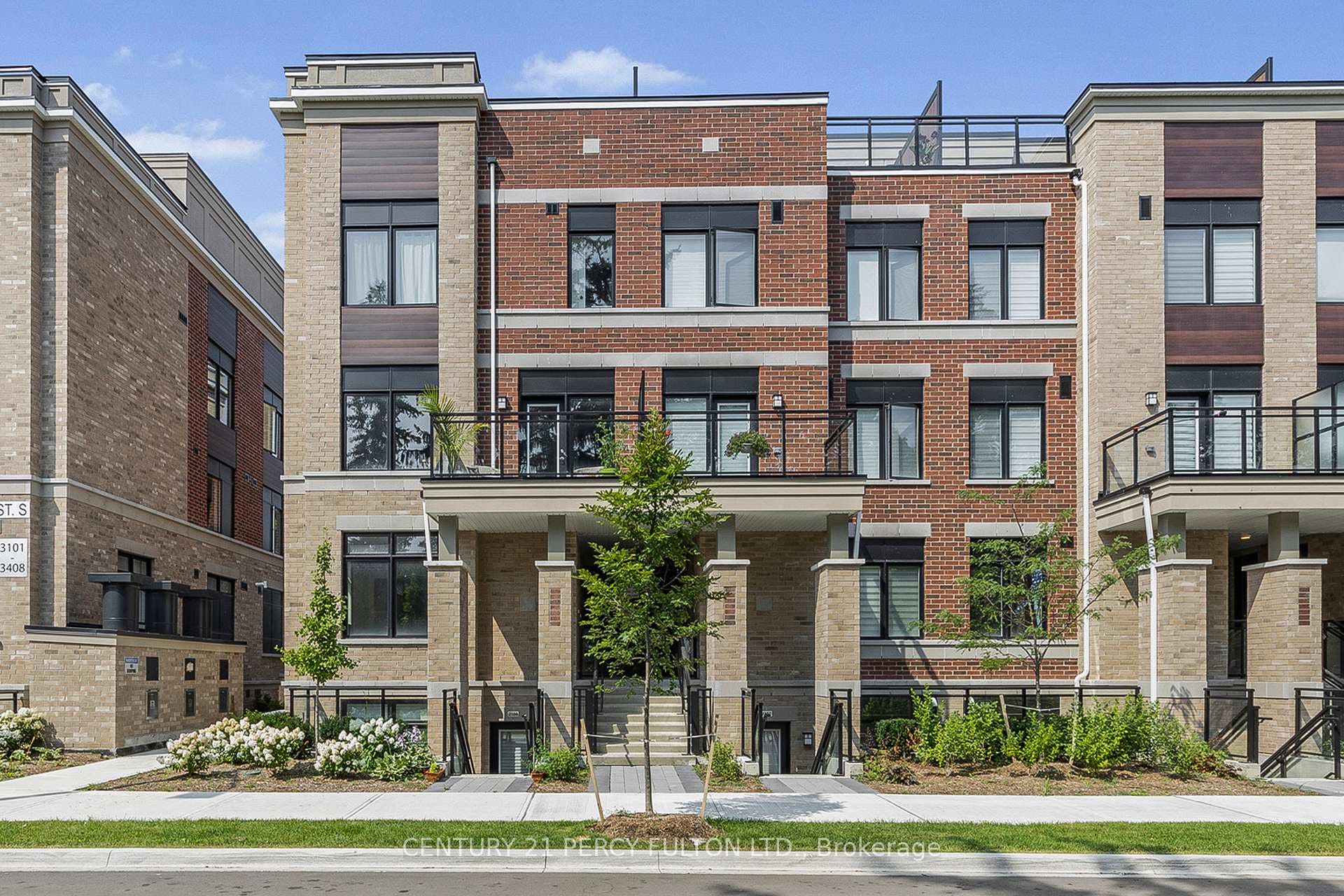 58 Elizabeth Street Unit 2208 photo 3