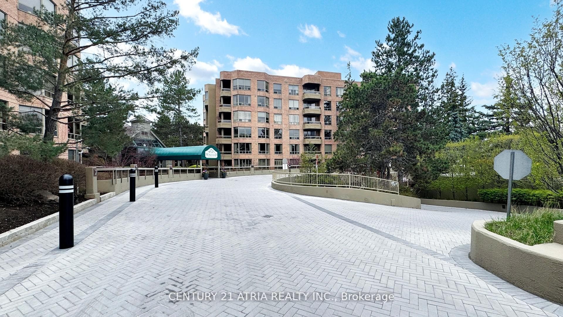 1210 Don Mills Road Unit 202 photo 30