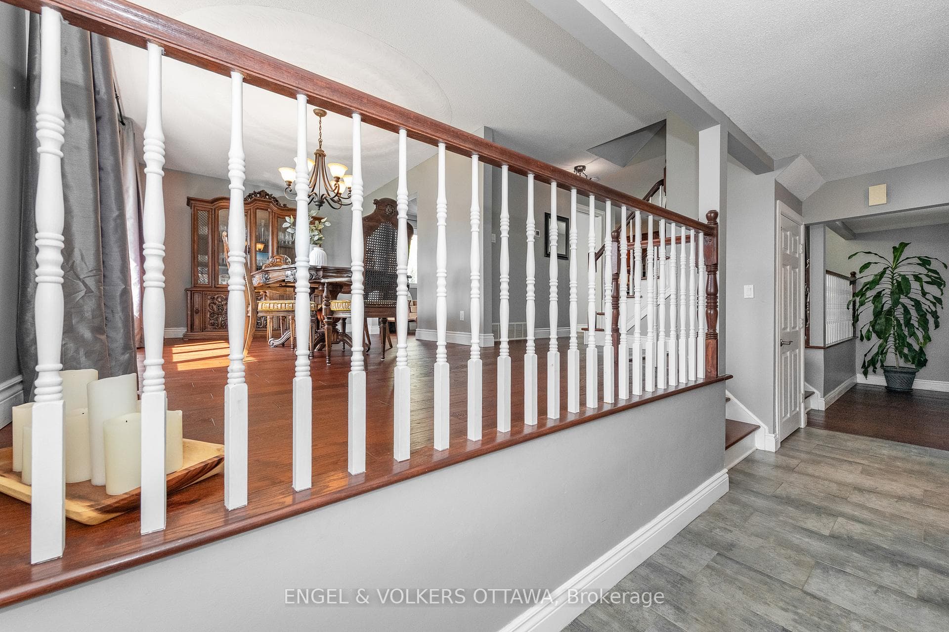 20 Falk Avenue photo 5
