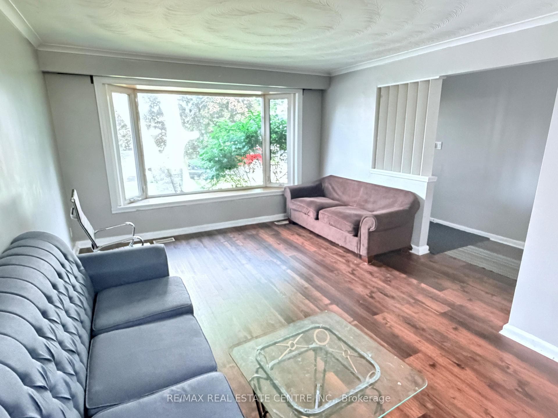 52 Sharbot Avenue photo 10