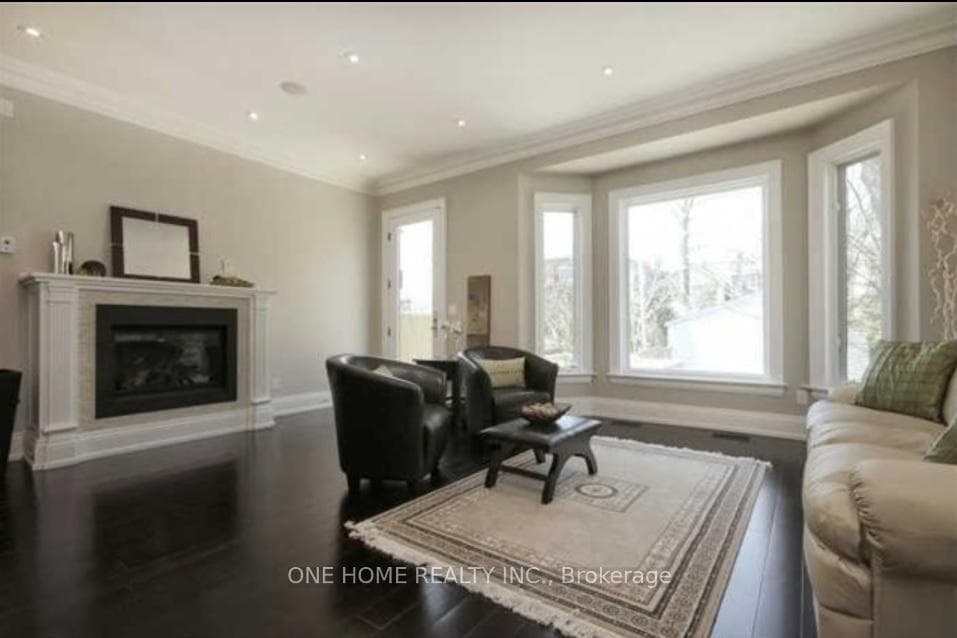 56 Standish Avenue photo 2