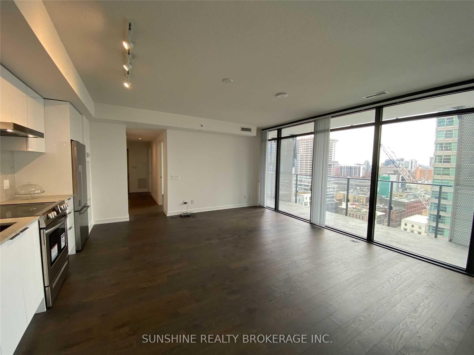 25 Richmond Street Unit 1503 photo 7