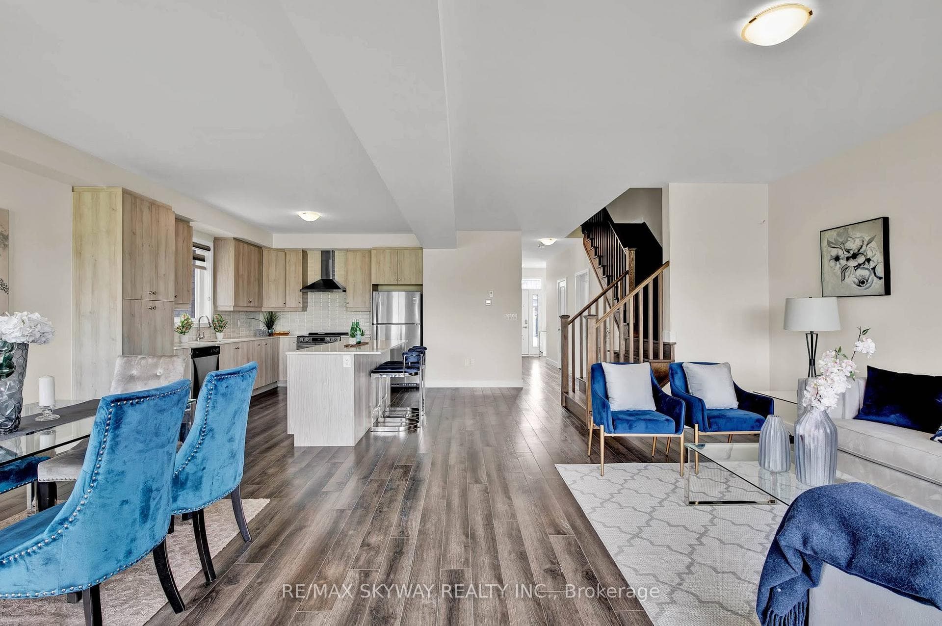 20 Bedrock Drive photo 13