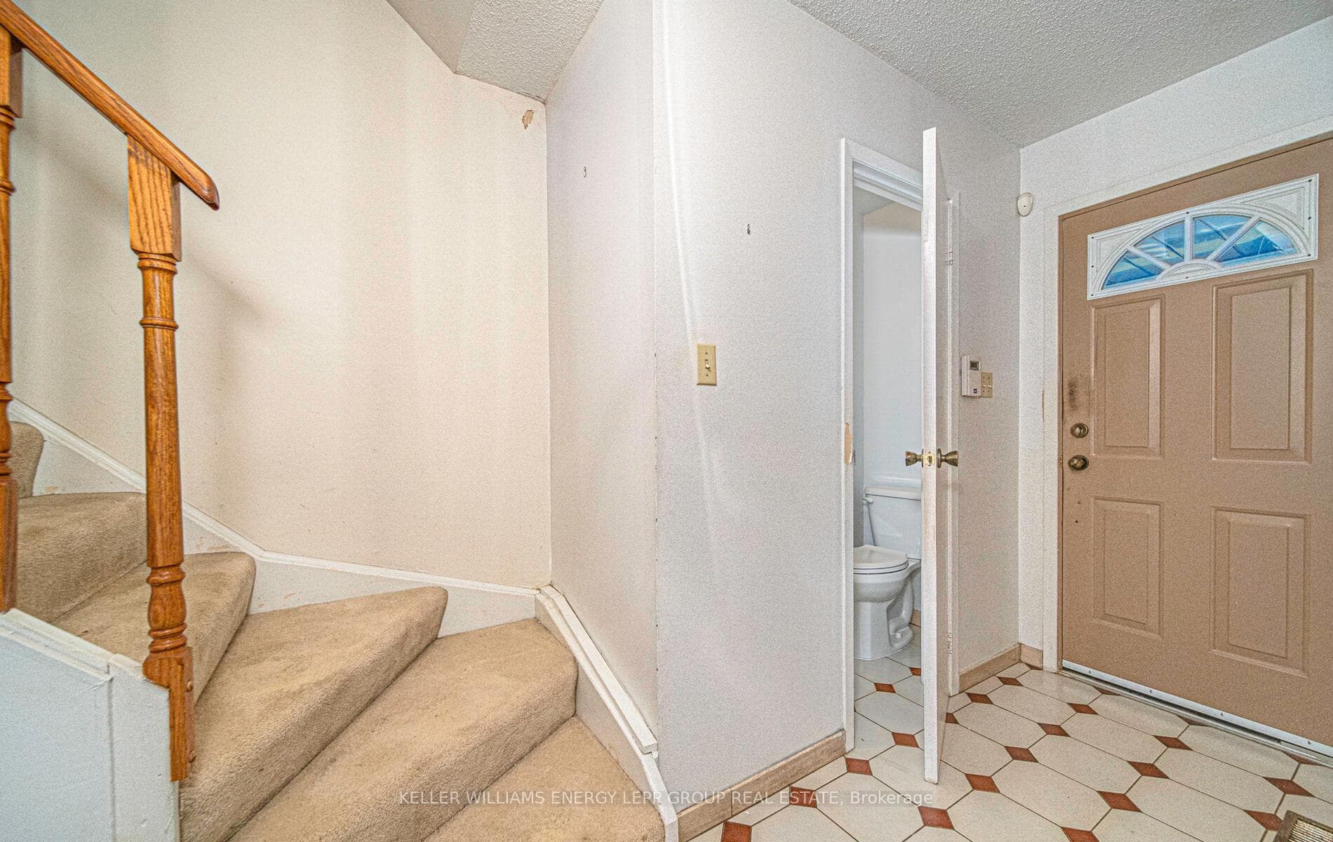 6 Maitland Drive photo 4