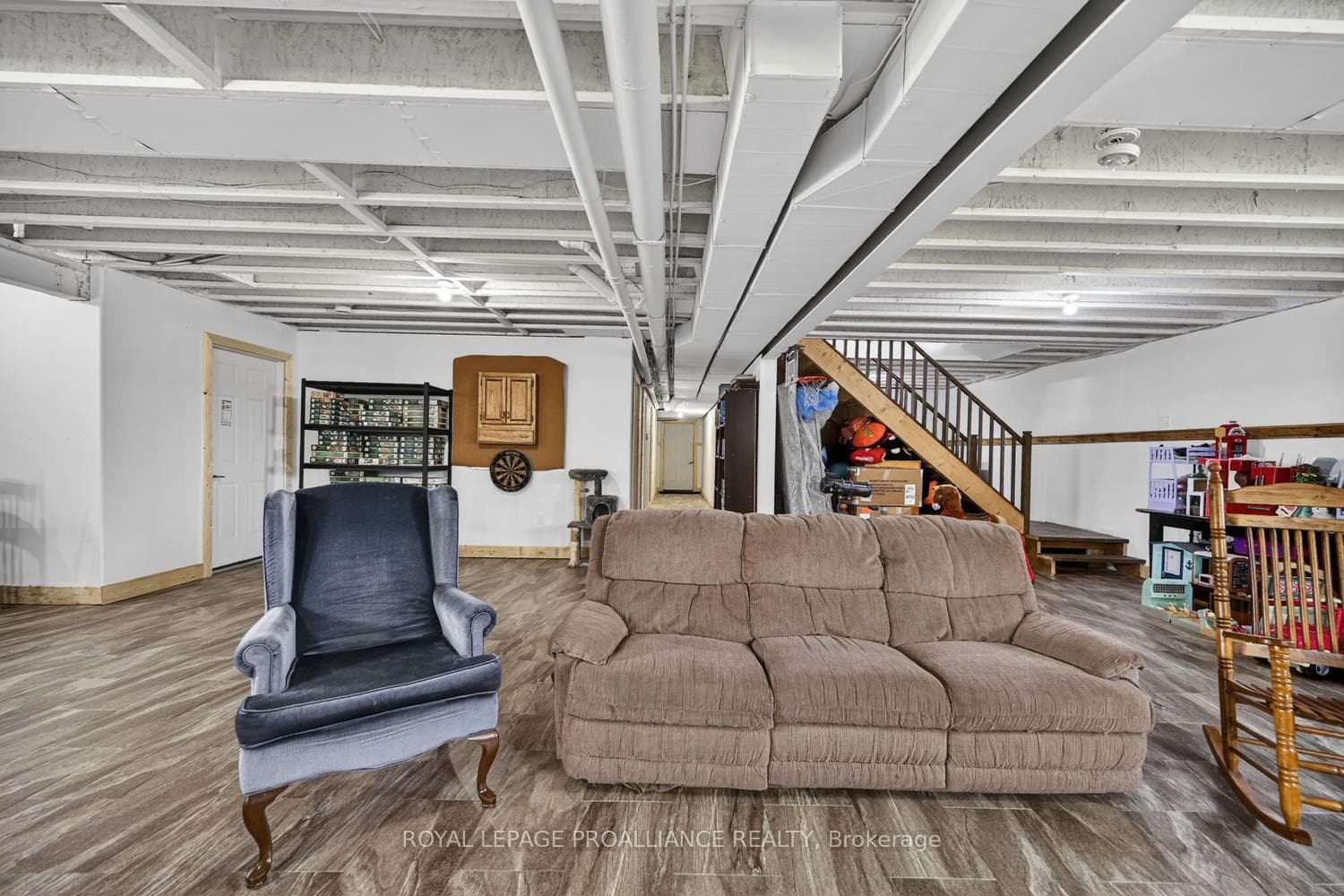 10932 Jellyby Road photo 32