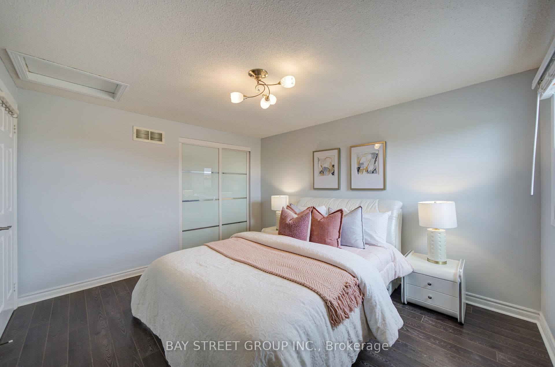 39 Ketchum Crescent photo 37