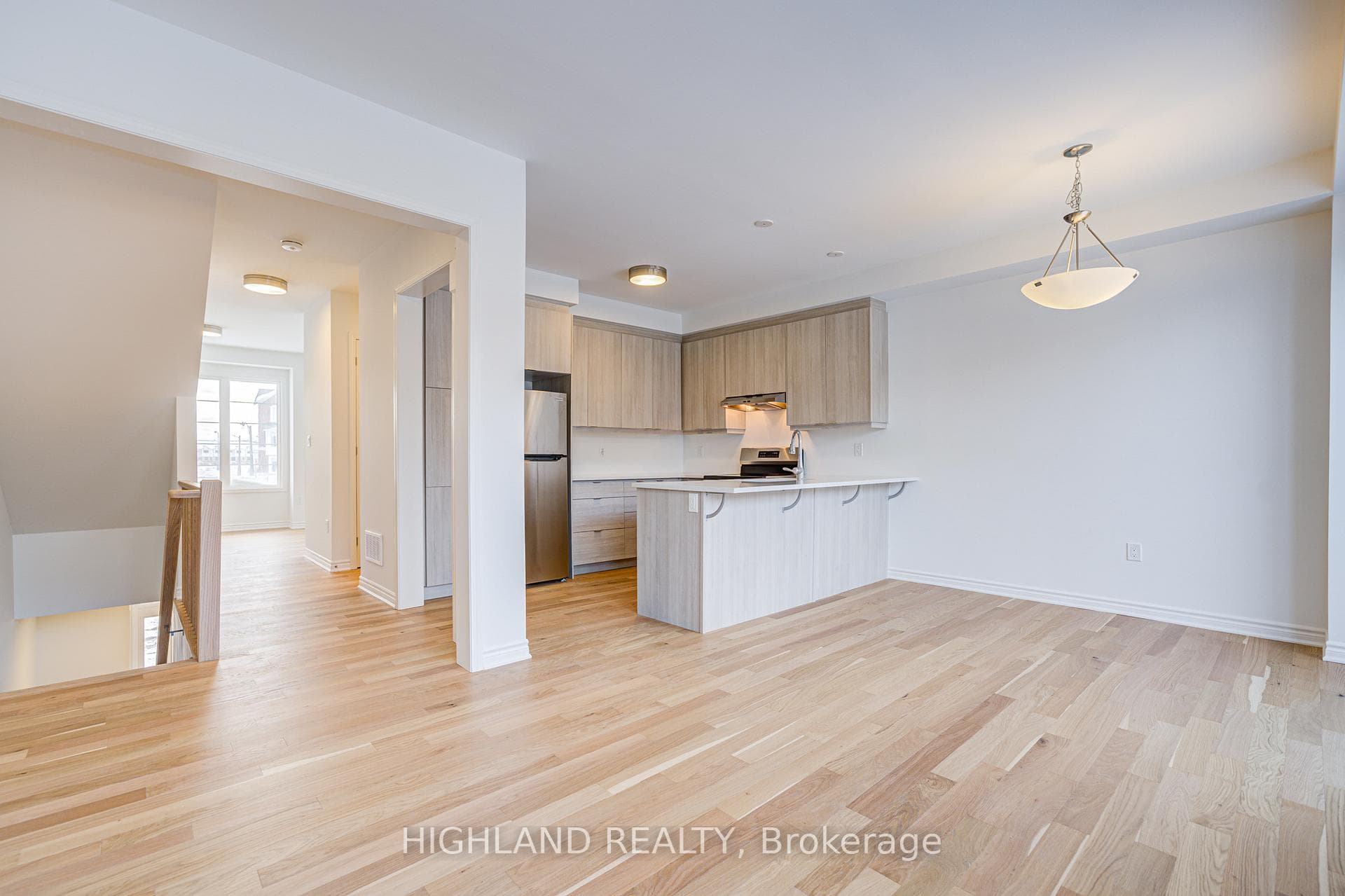 1291 Courtleigh Trail Unit 4 photo 11