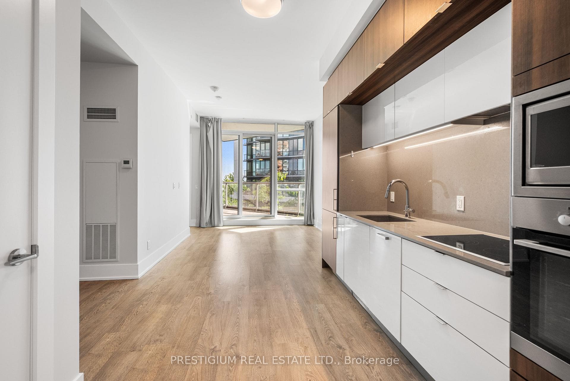 1 Edgewater Drive Unit 202 photo 7