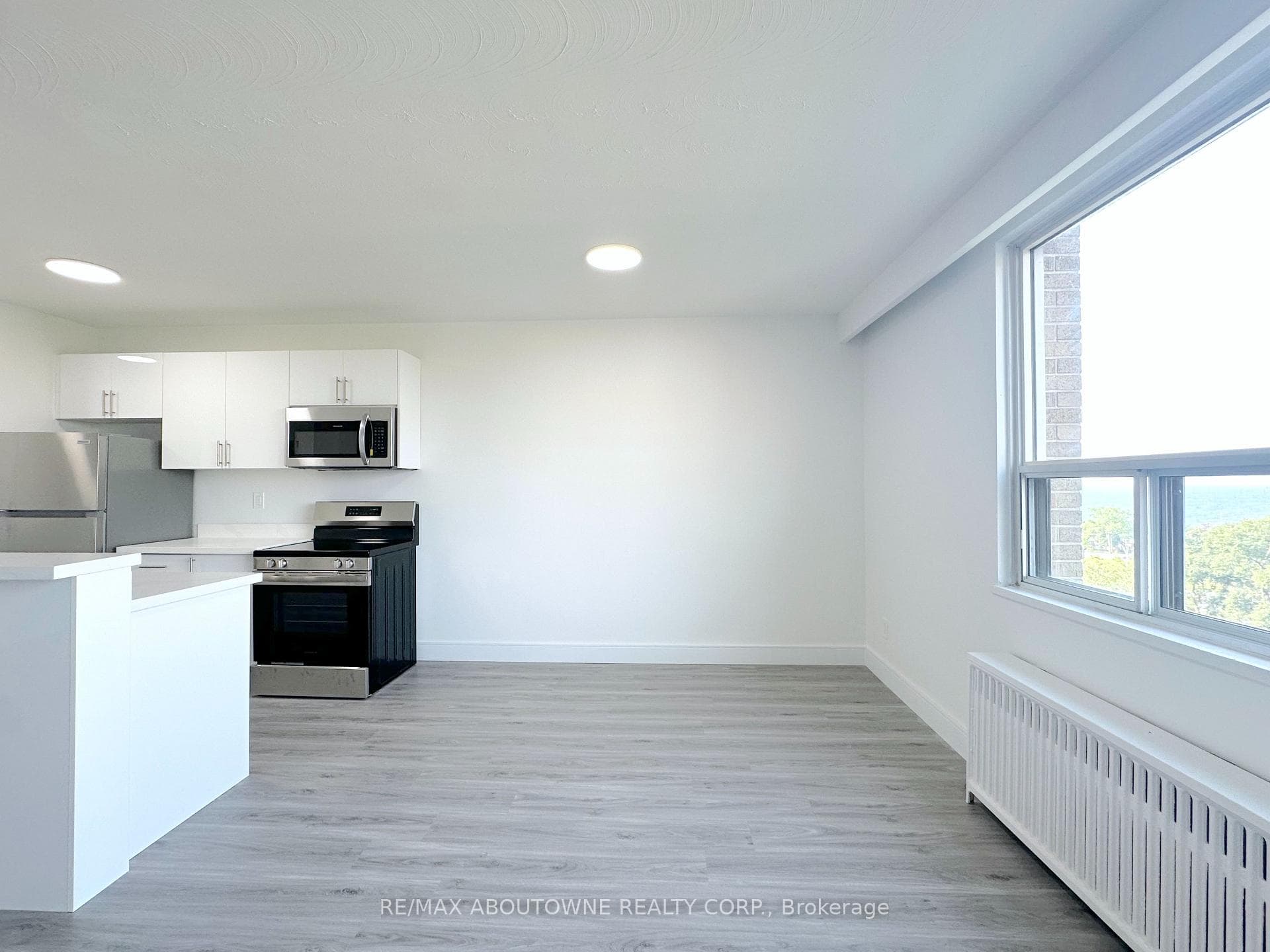 79 Jameson Avenue Unit 716 photo 7
