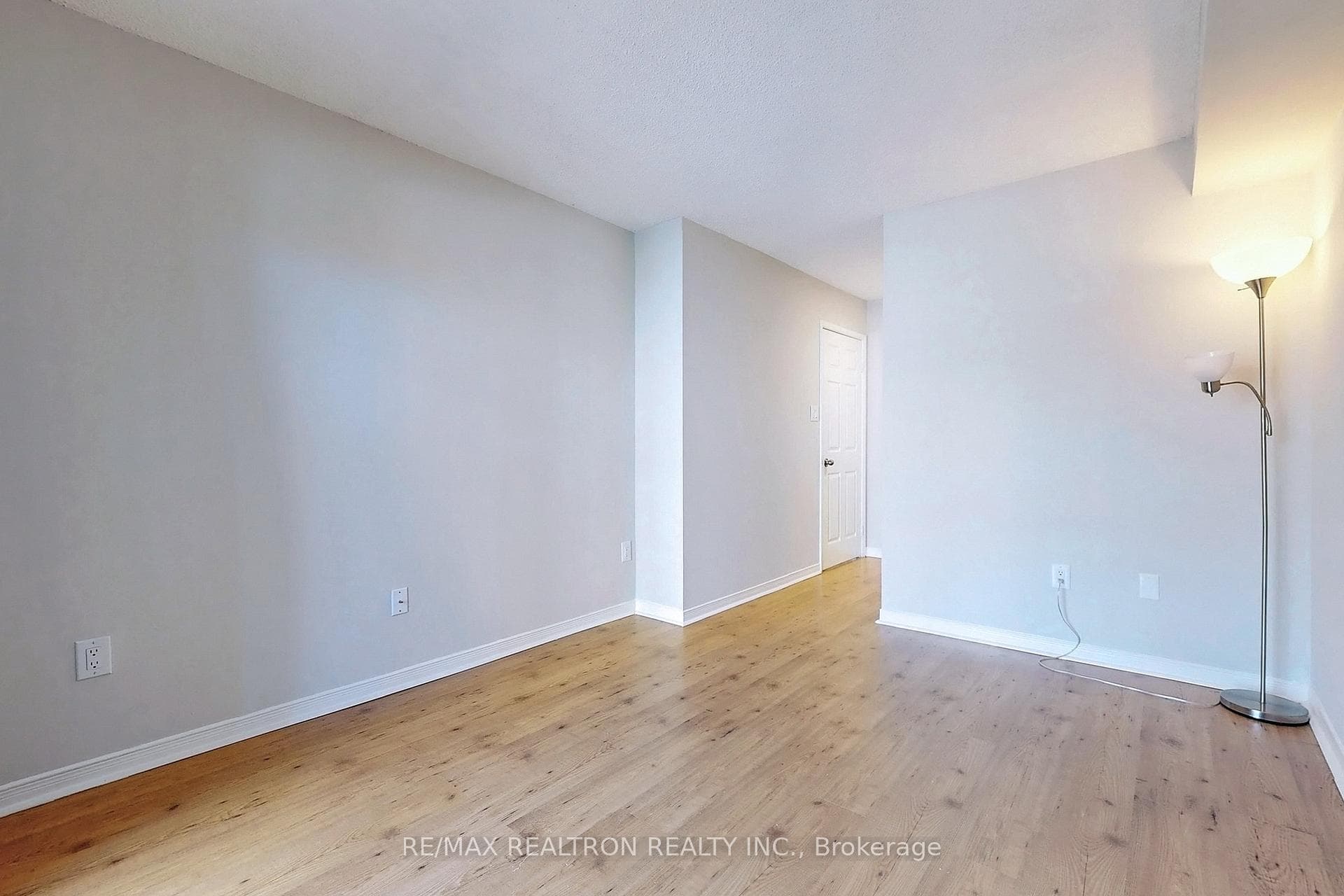 175 Cedar Avenue Unit 208 photo 24