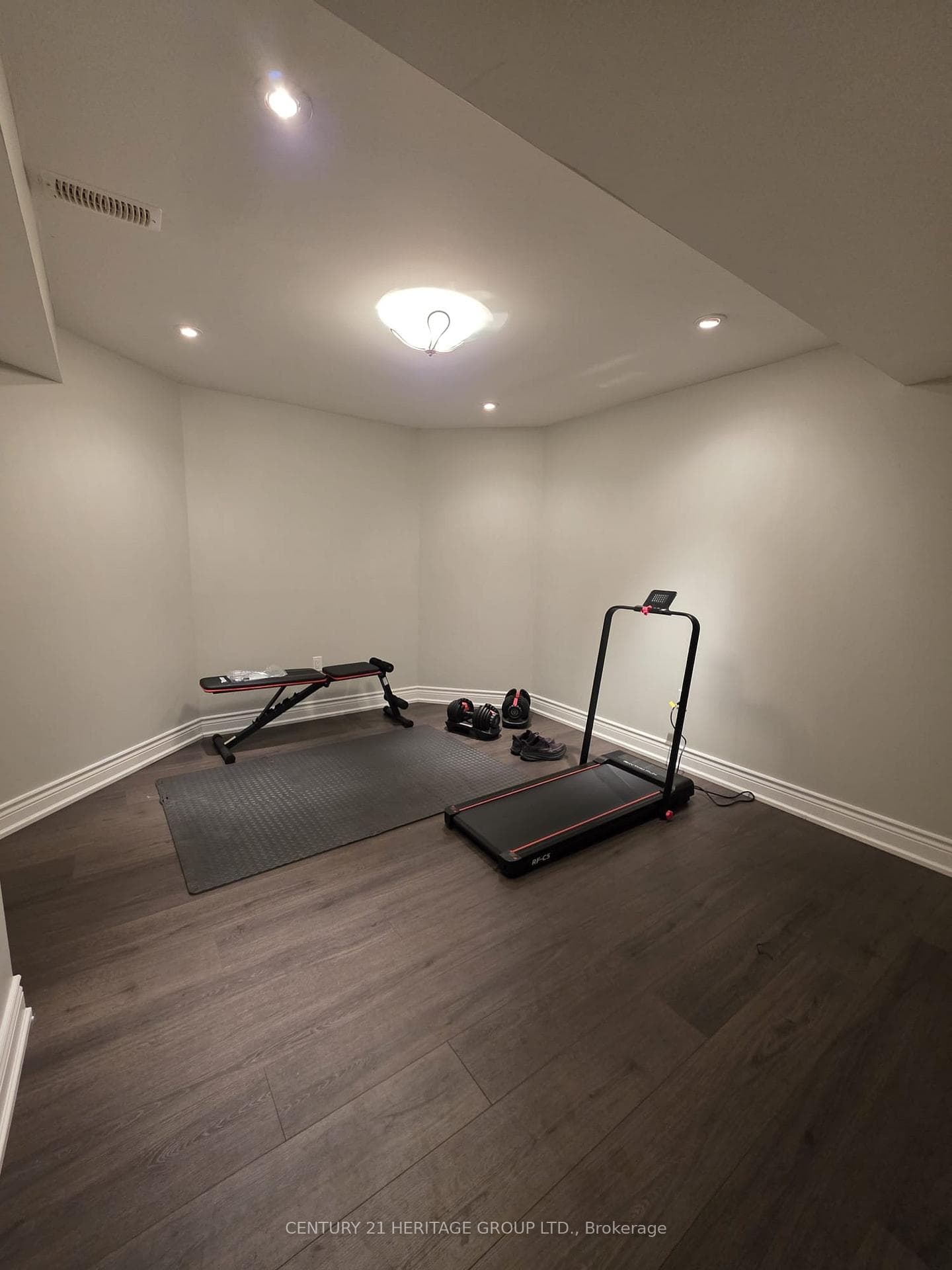 52 Brock Drive photo 30
