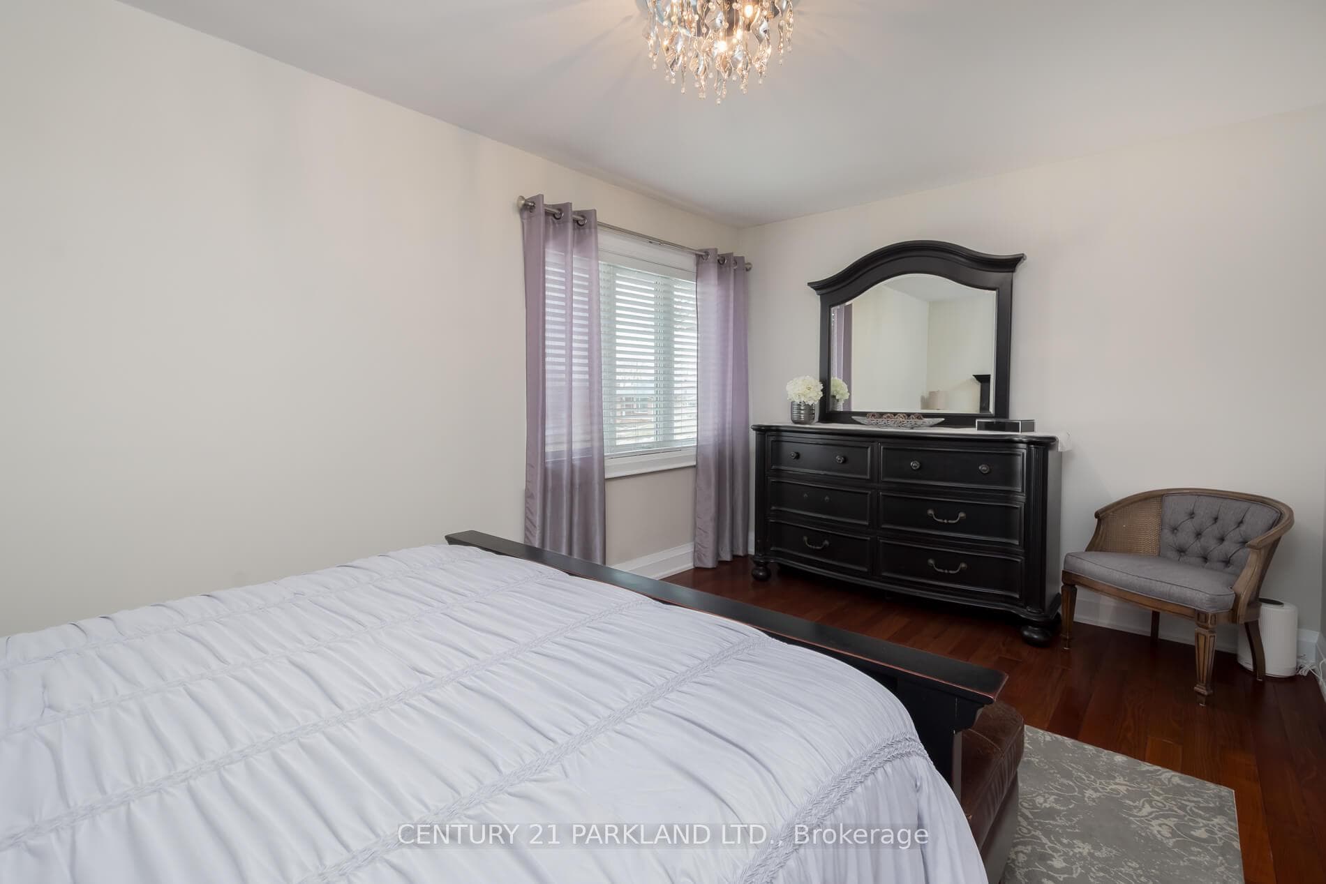 45 Deevale Road photo 17
