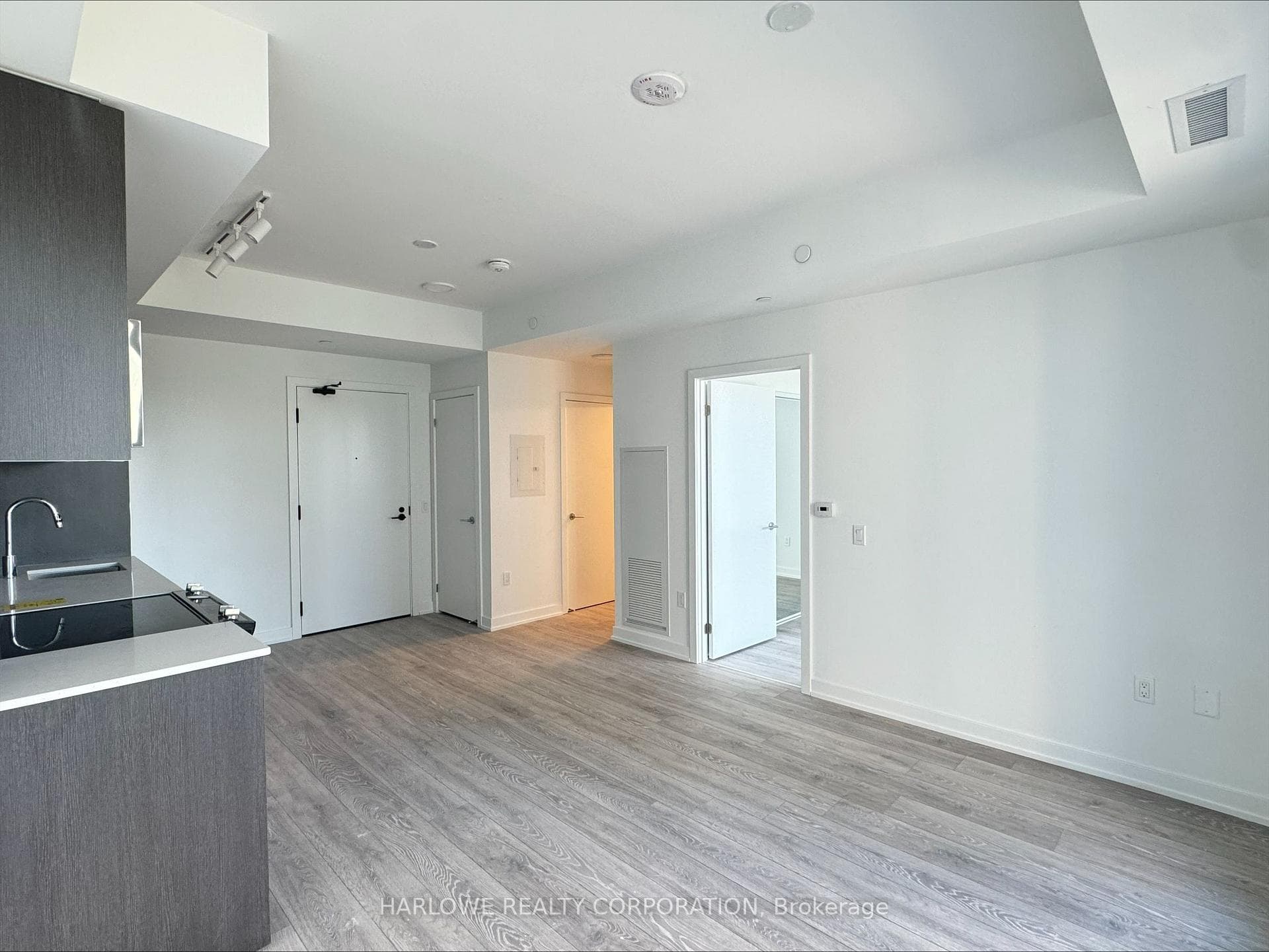 1606 Charles Street Unit 501 A photo 3