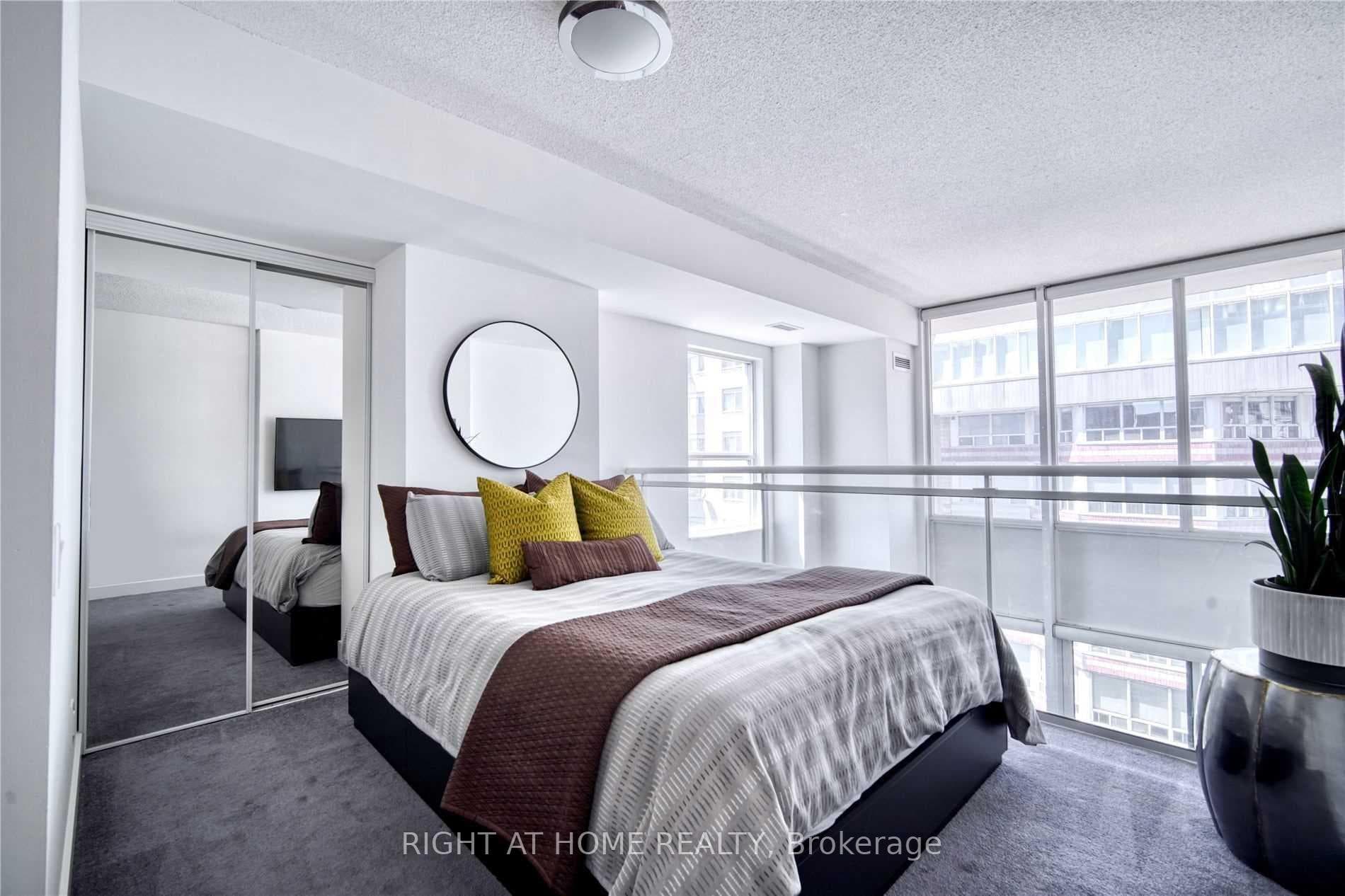77 Lombard Street Unit 701 photo 12