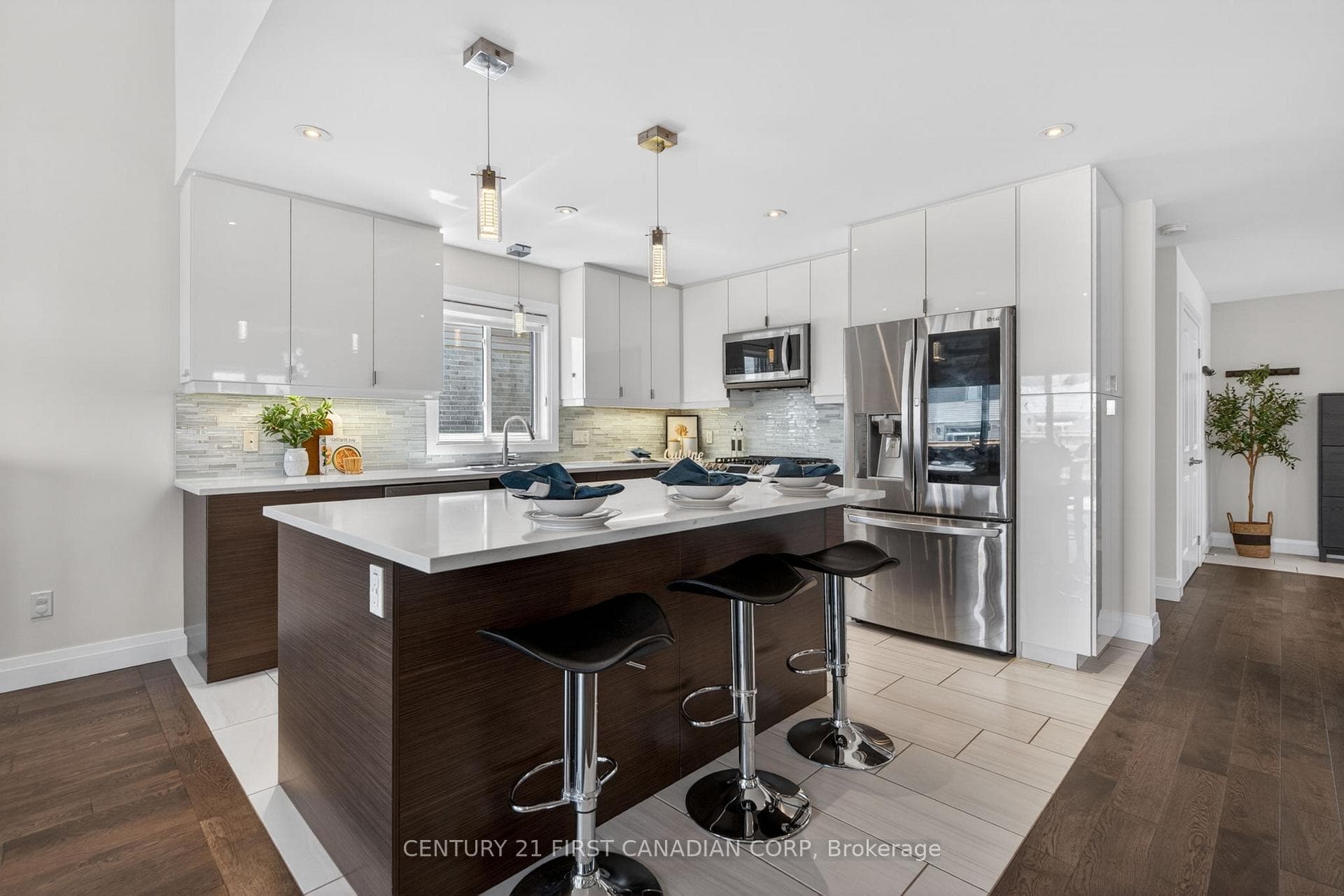 1322 Red Pine Crossing photo 8