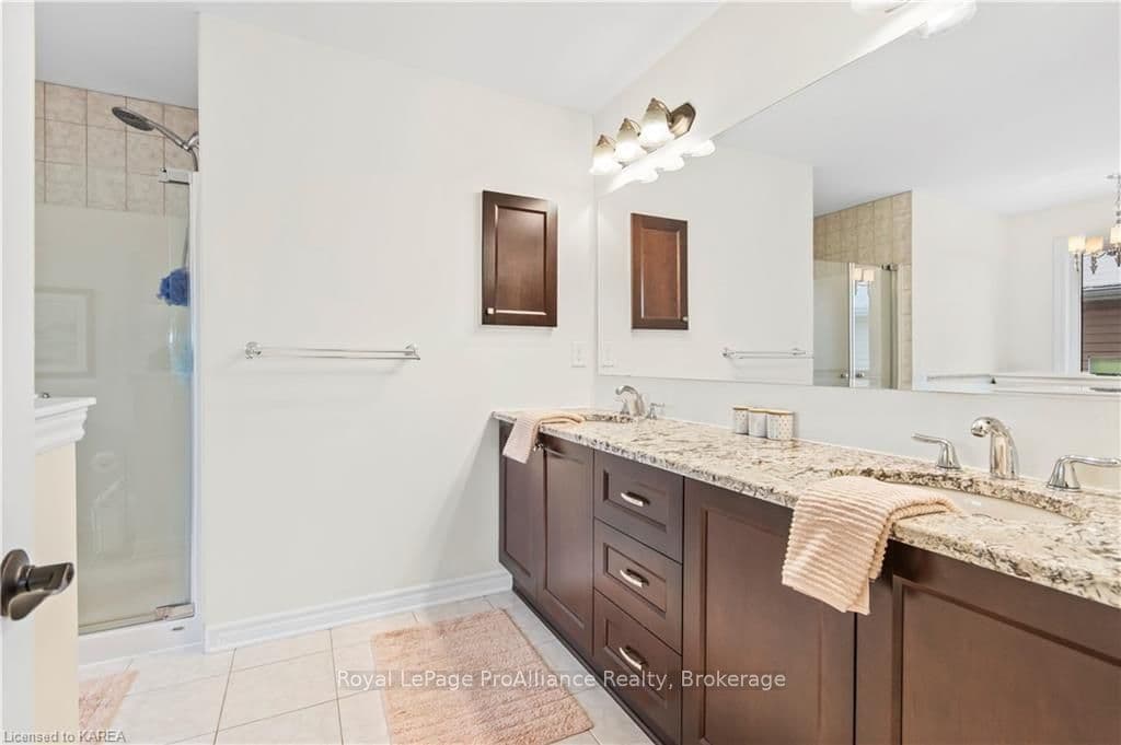 1019 BLUFFWOOD Avenue photo 26
