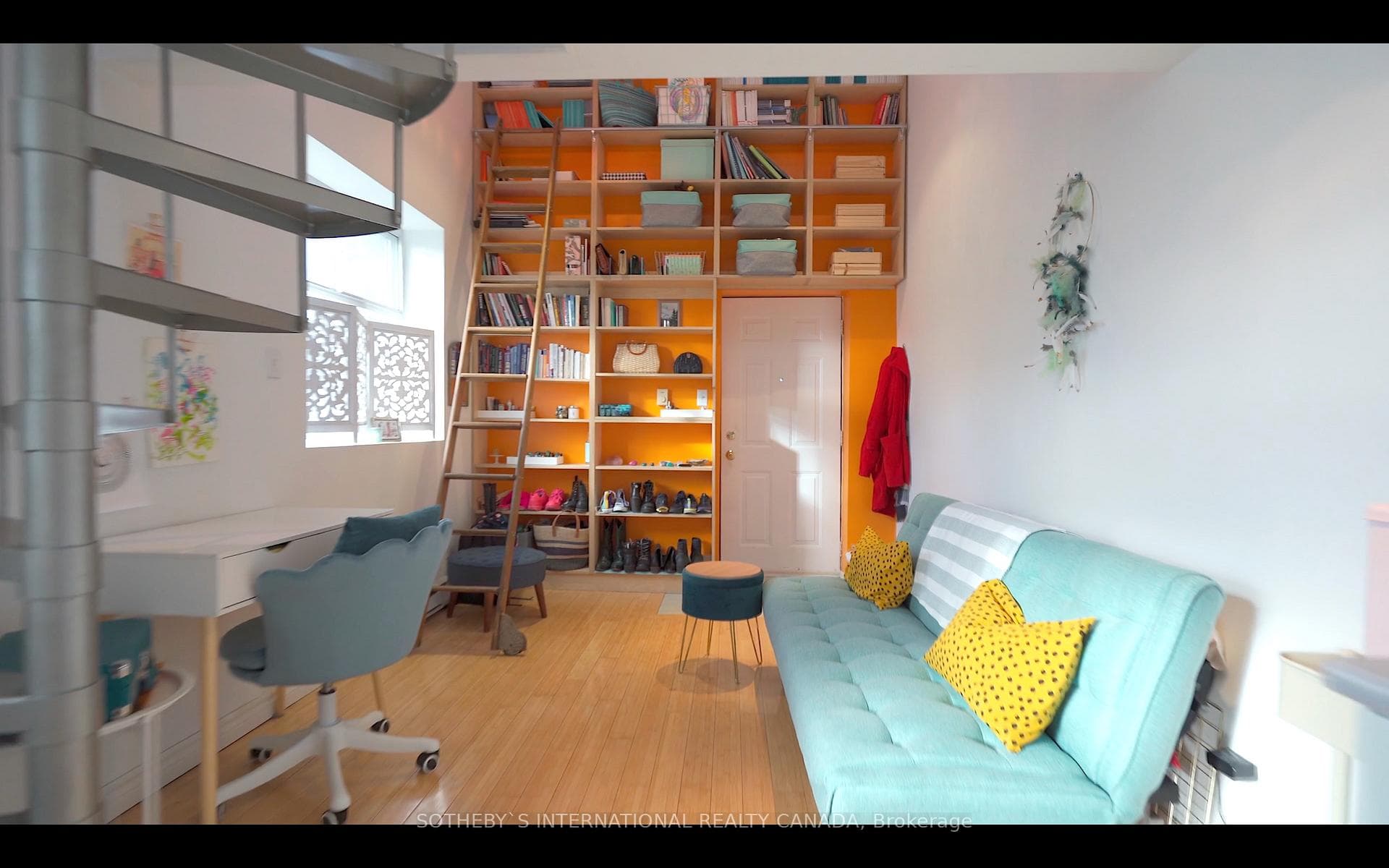 300 Jones Avenue Unit 4 photo 1