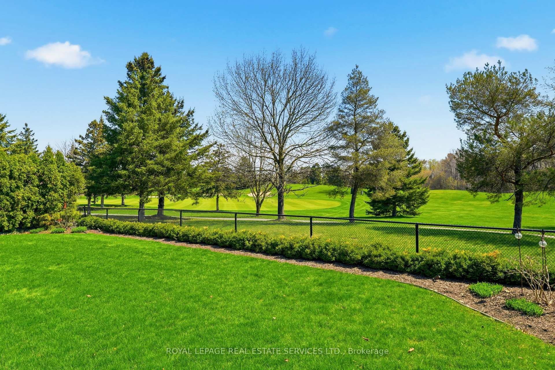 35 Links Lane photo 49