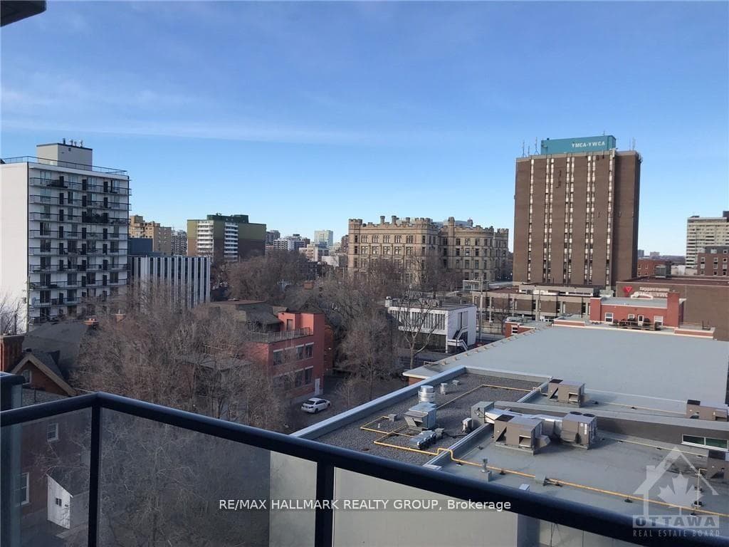 203 Catherine Street Unit 616 photo 7