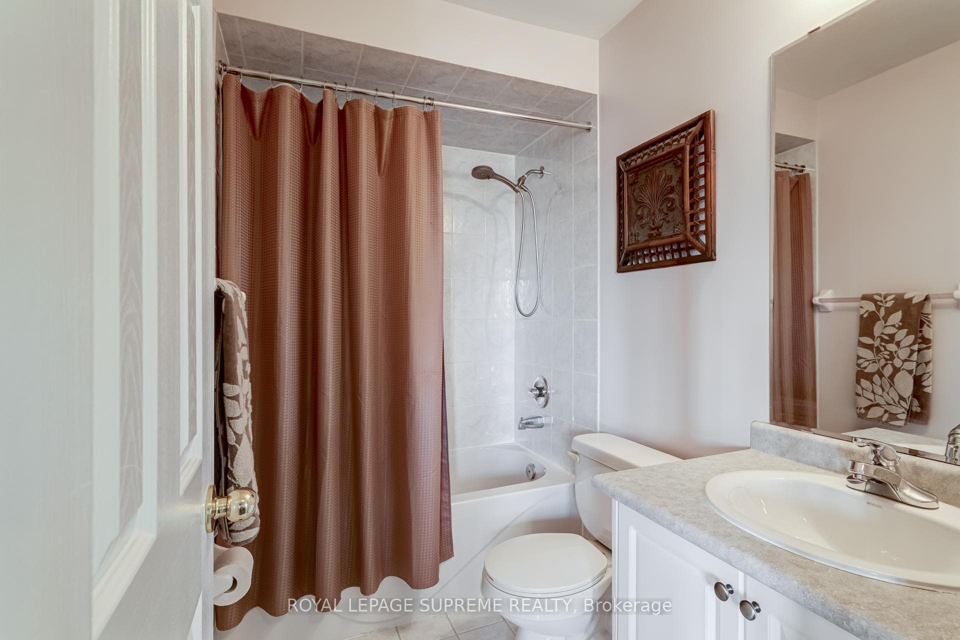 106 Argento Crescent photo 27