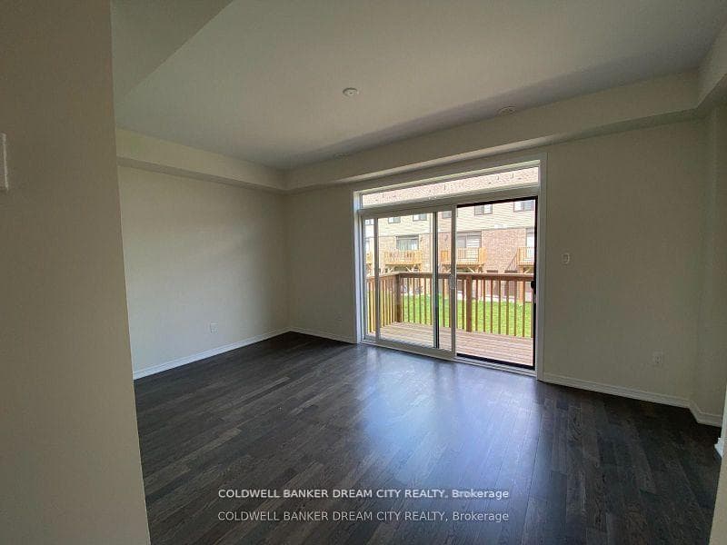 227 Gillespie Drive photo 8