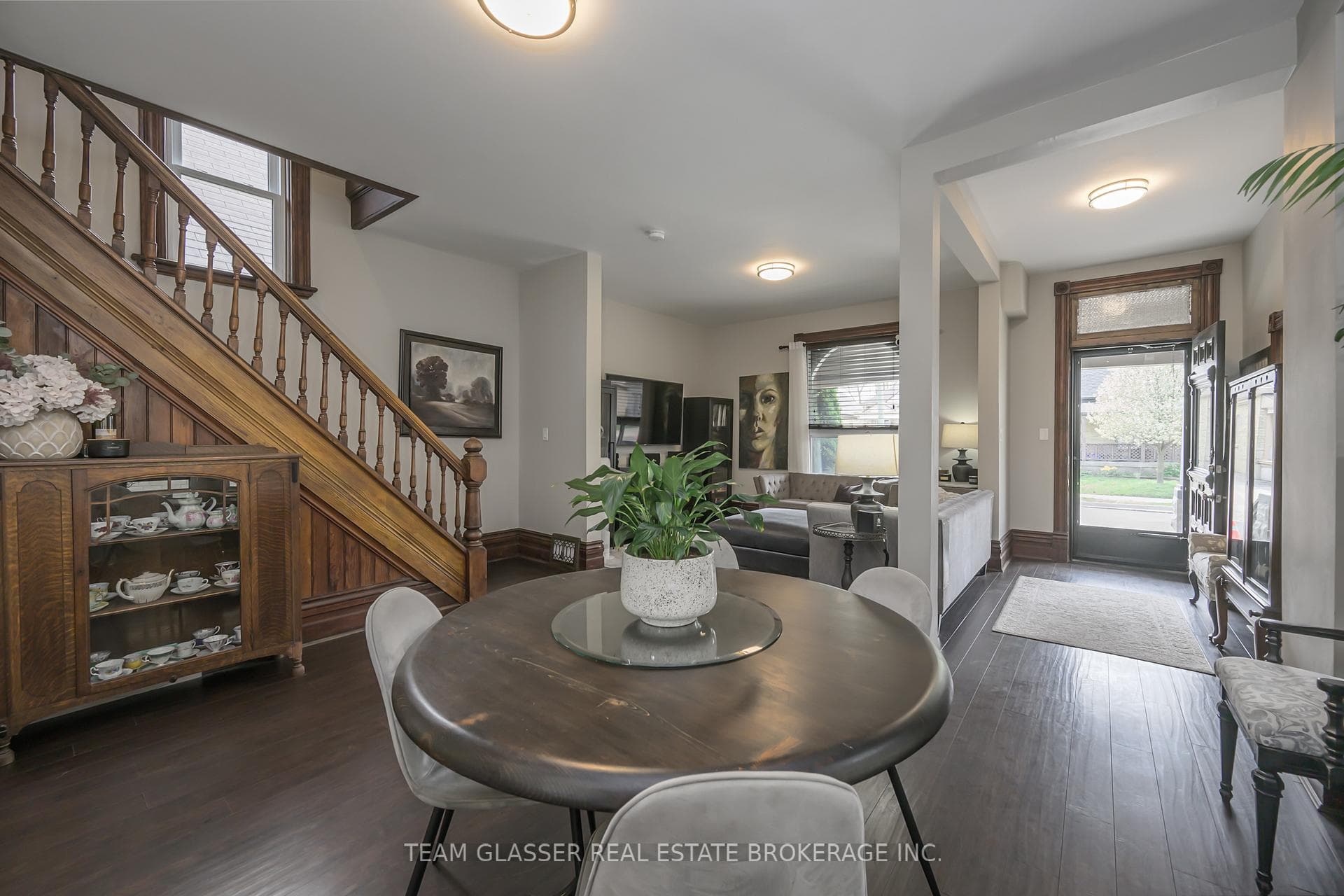 126 Inkerman Street photo 7