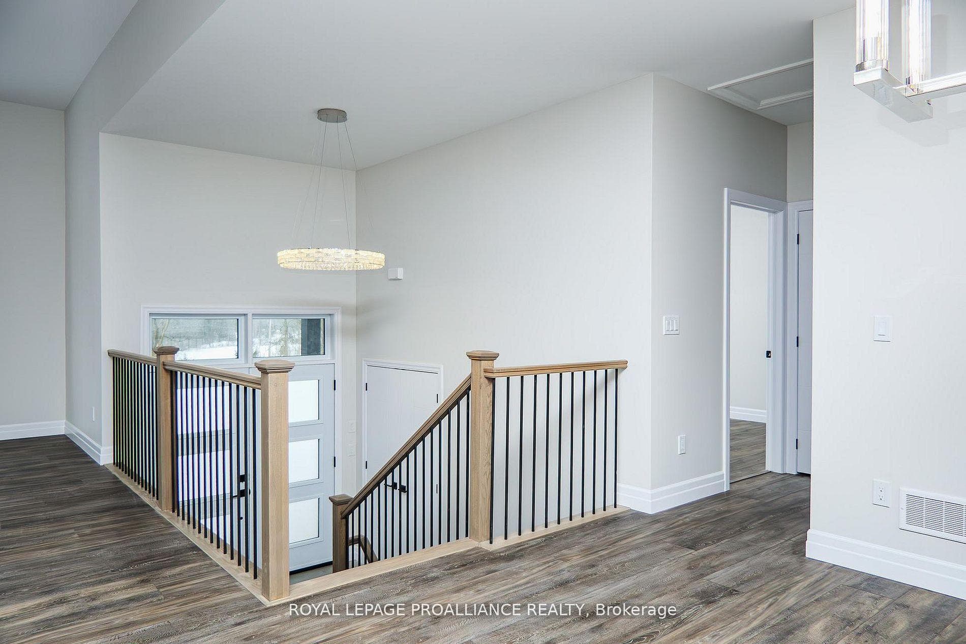 2778 Springbrook Road photo 11