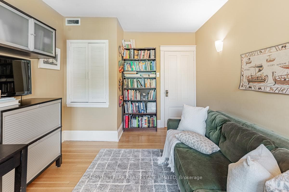 5 Duggan Avenue photo 36