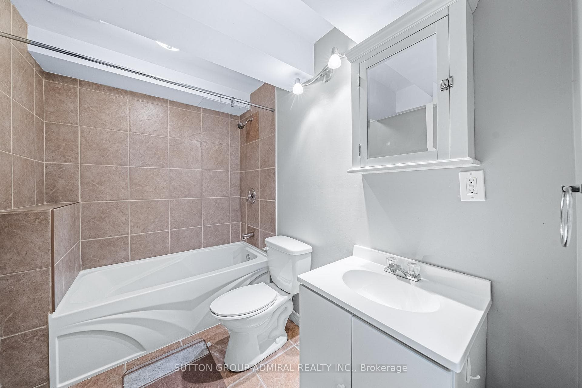 38 Drake Drive photo 26