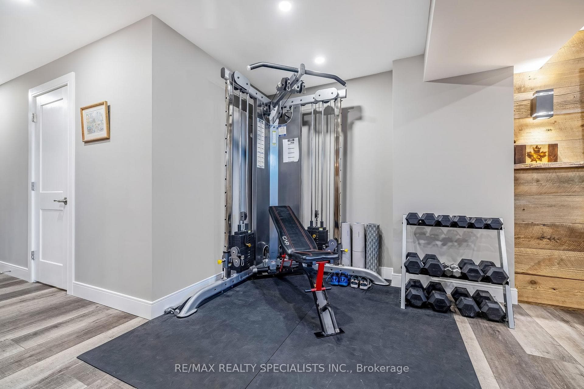 1440 Rolph Terrace photo 37