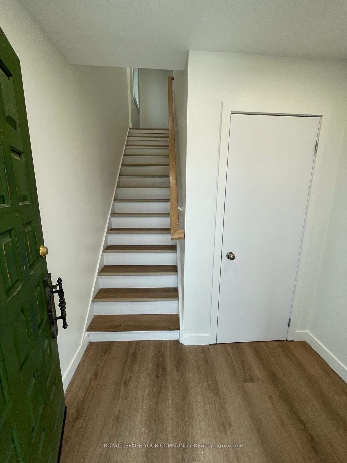 2 Harold Street Unit Upper photo 3