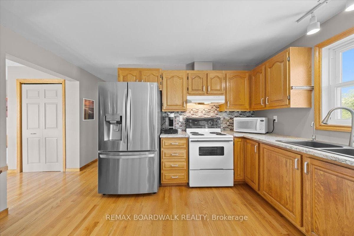 1262 Ford Road photo 13