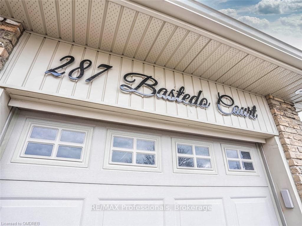 287 BASTEDO Court photo 5