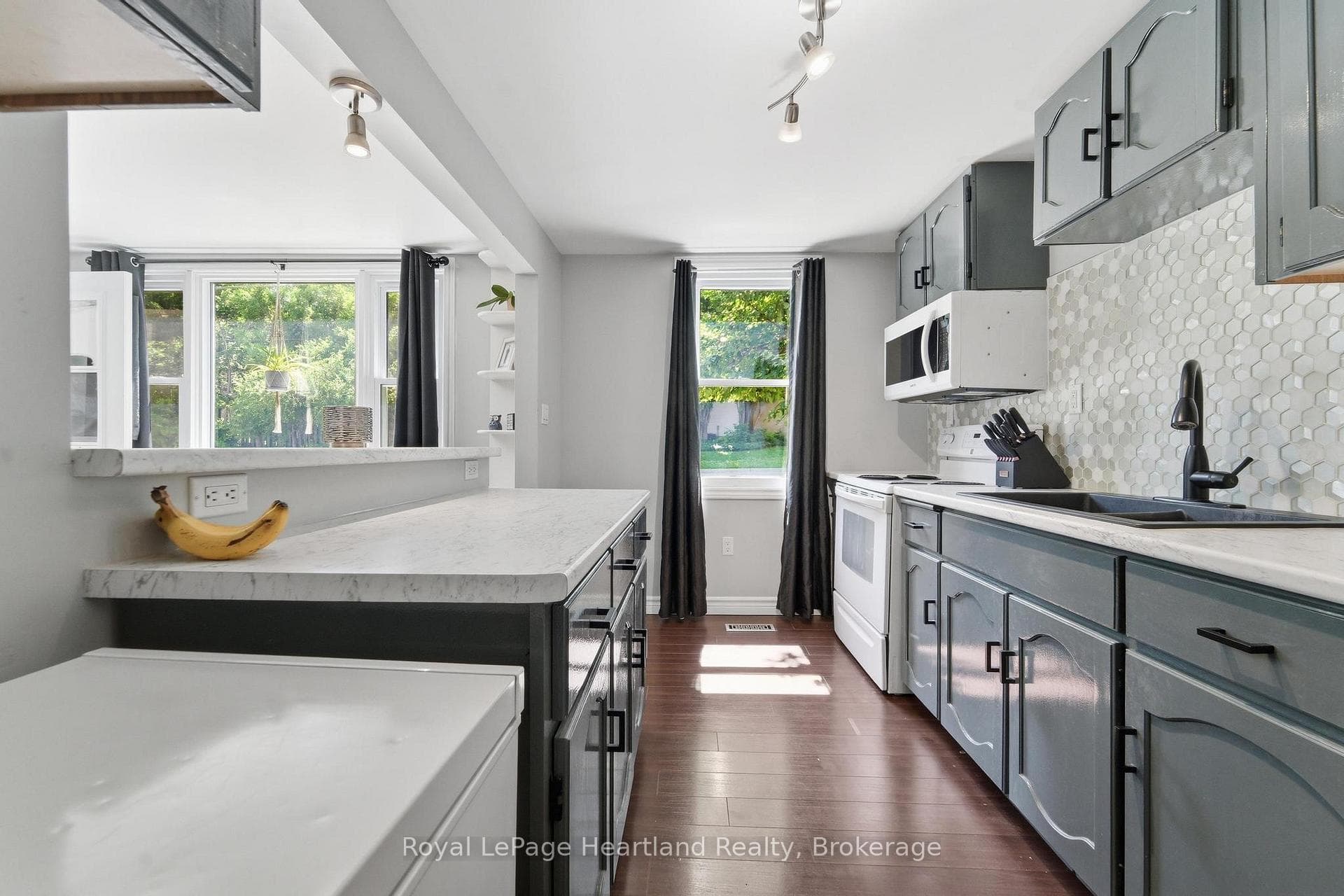20 William Street photo 12